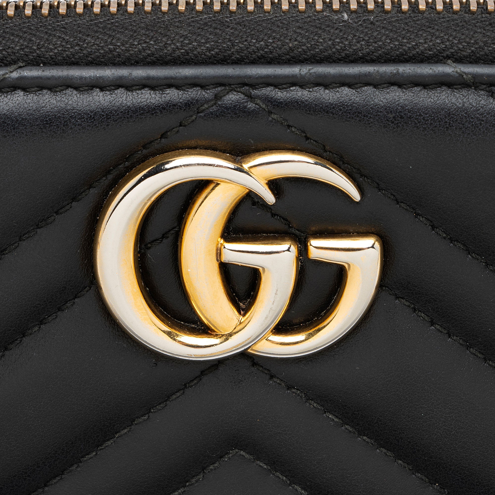 Gucci Matelasse Leather GG Marmont Zip Wallet