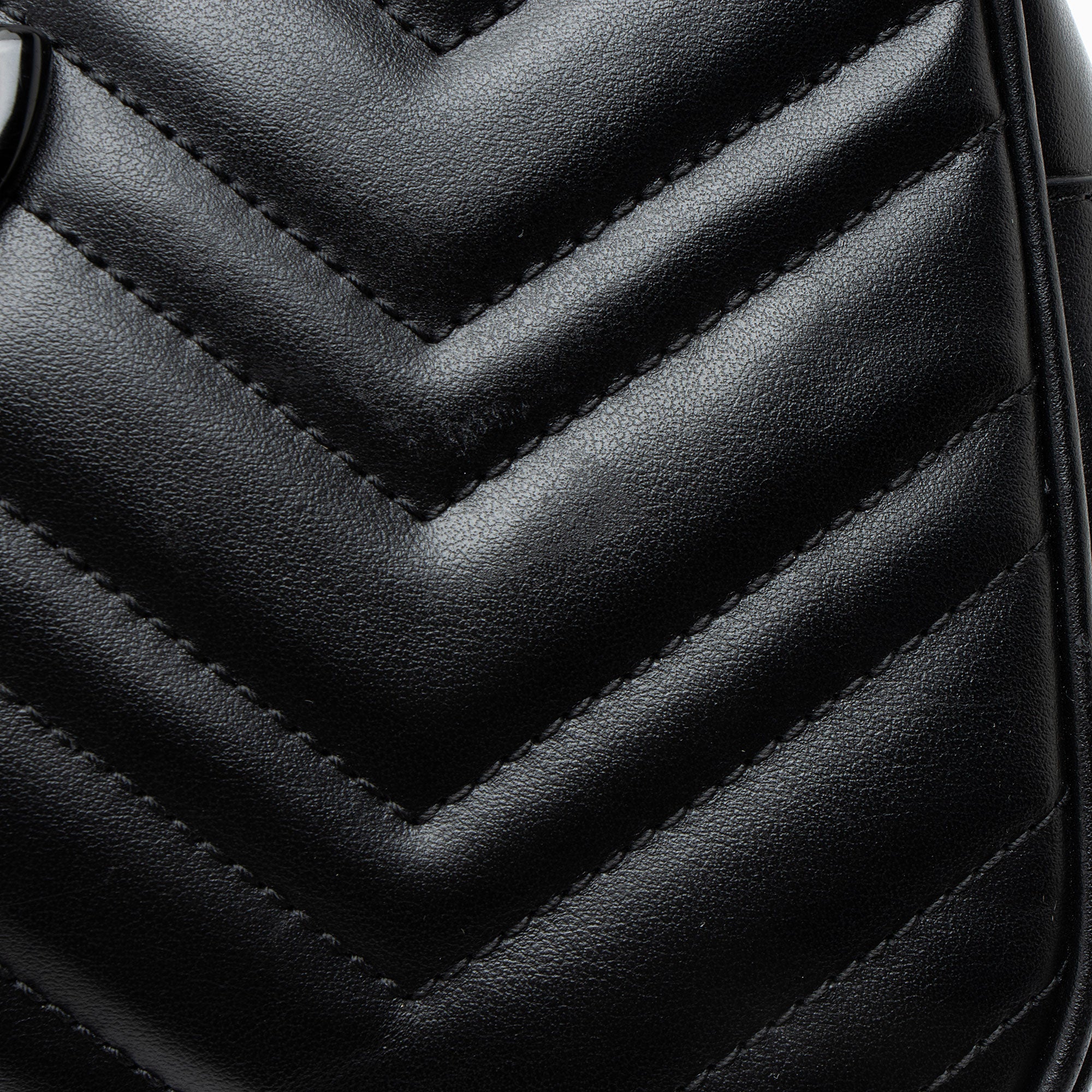 Gucci Matelasse Leather Monochrome GG Marmont Small Camera Bag