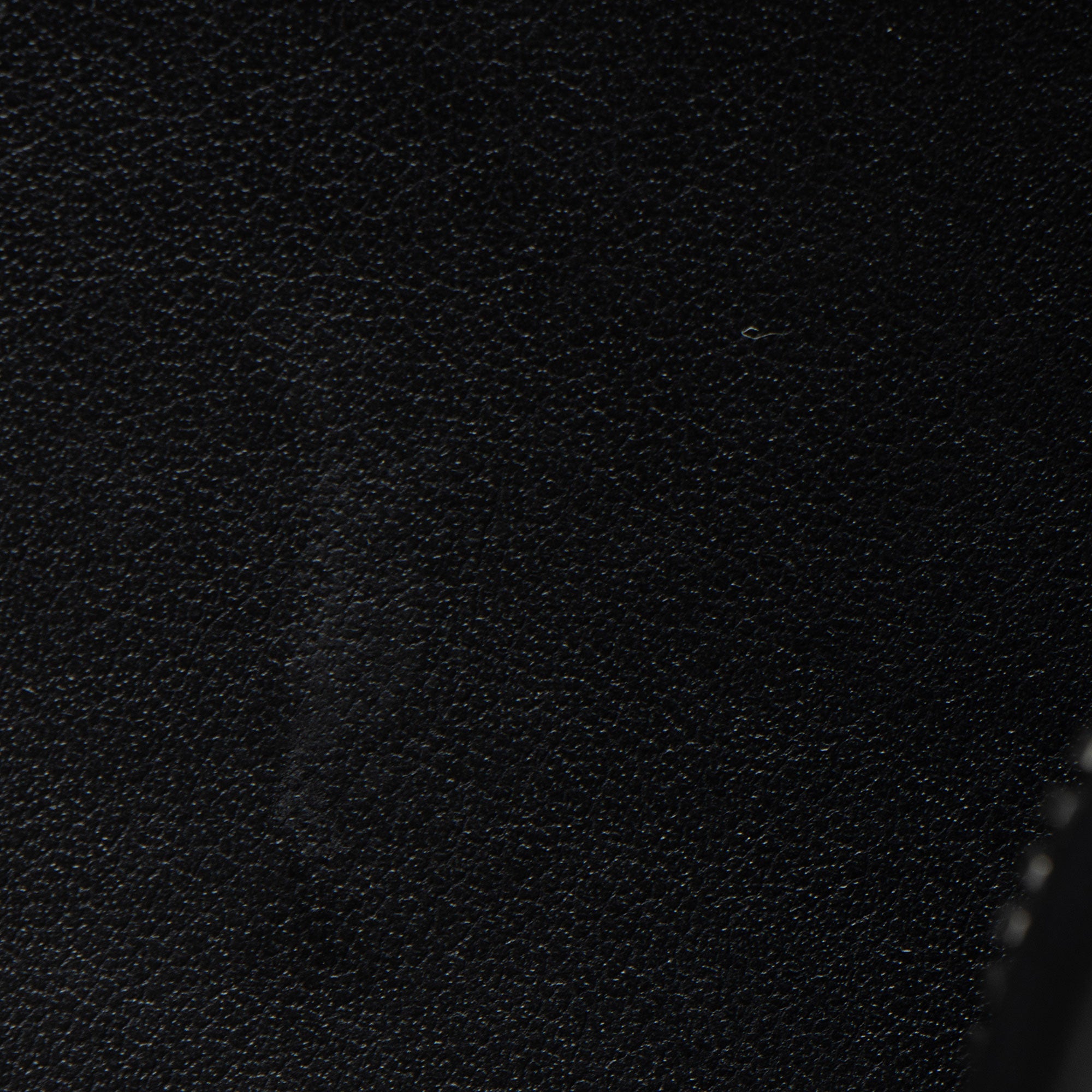 Gucci Matelasse Leather Monochrome GG Marmont Small Camera Bag