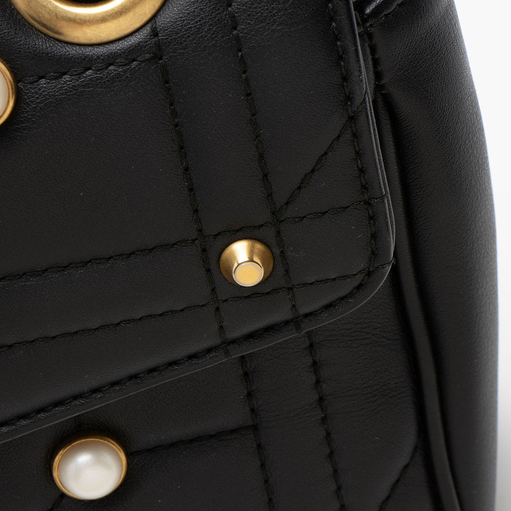 Gucci Matelasse Leather Pearl GG Marmont Small Flap Bag