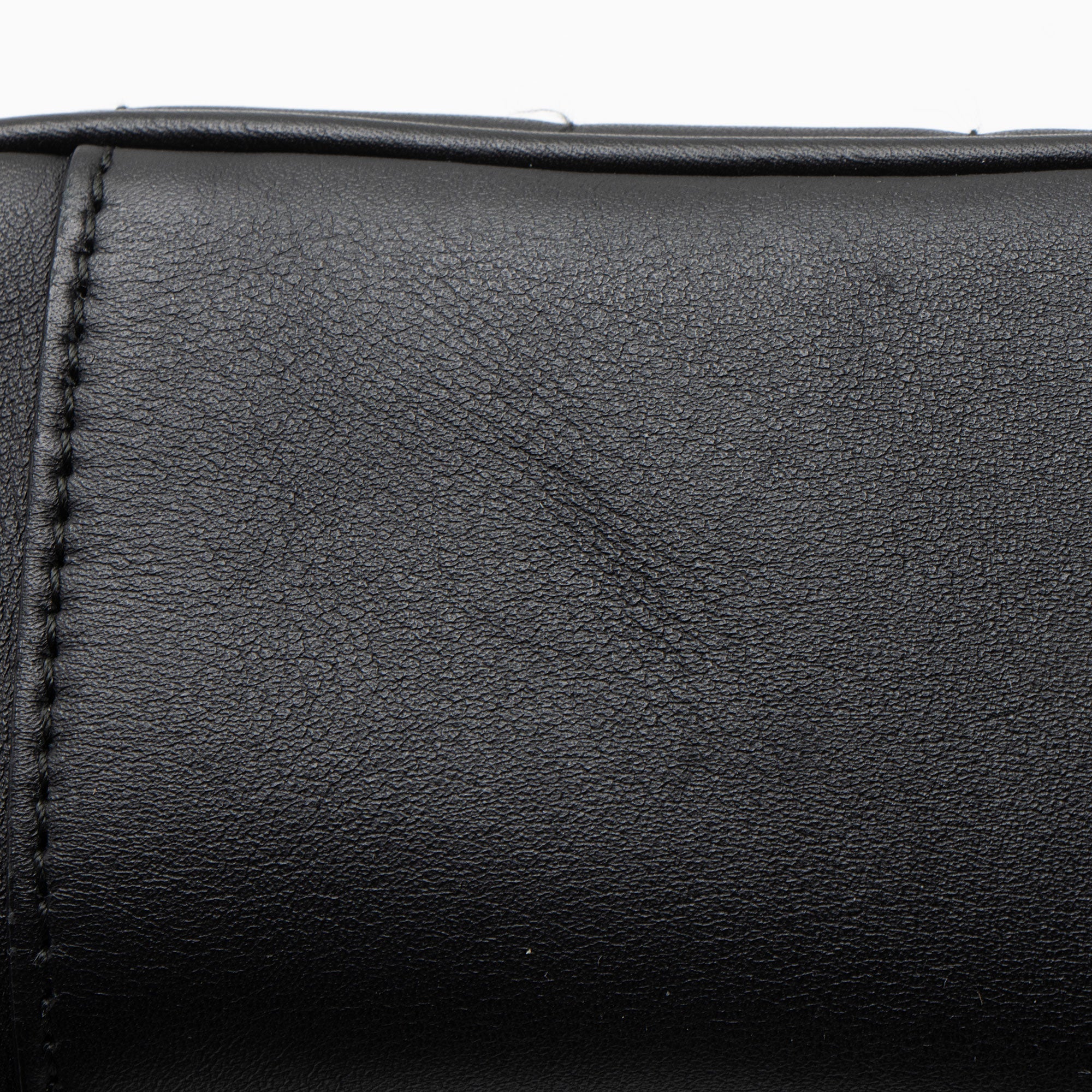 Gucci Matelasse Leather Pearl GG Marmont Small Flap Bag