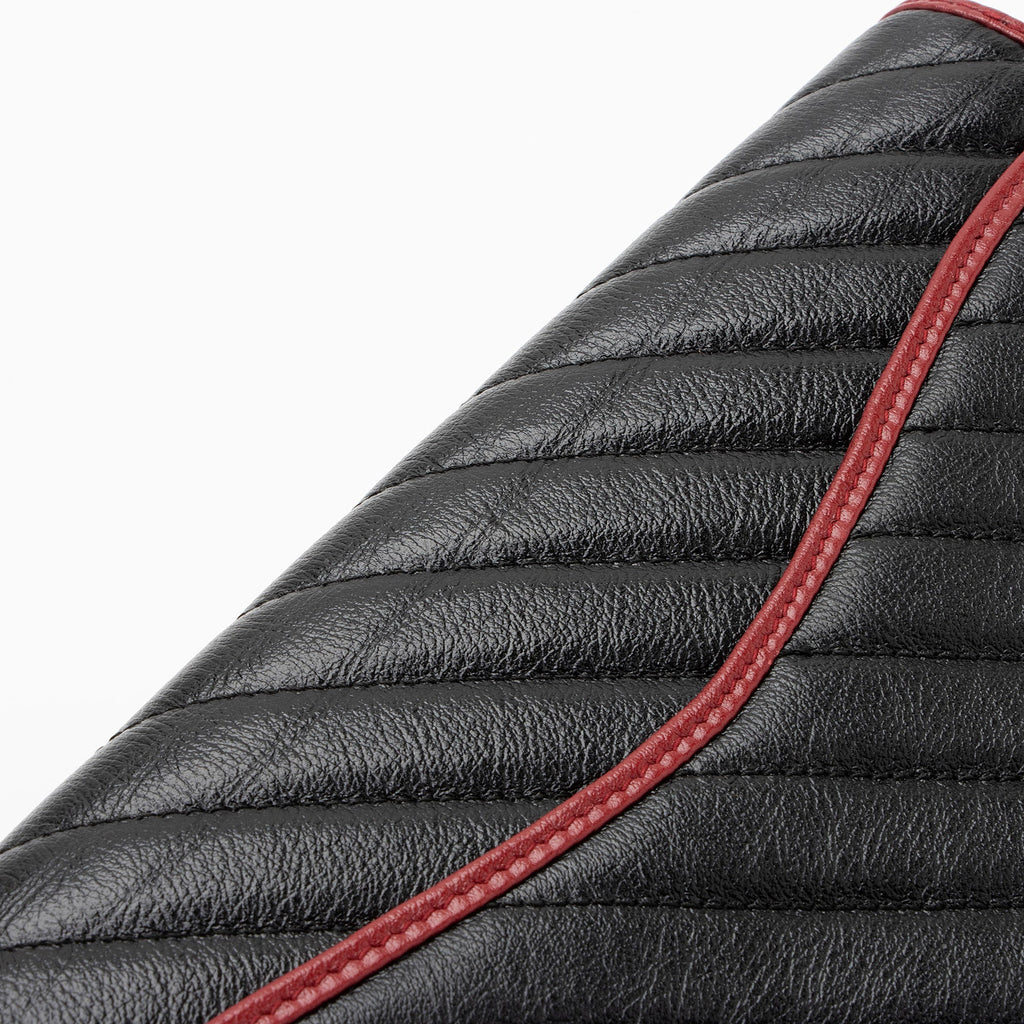 Gucci Matelasse Leather Torchon GG Marmont Clutch (SHF-AQeHxl)