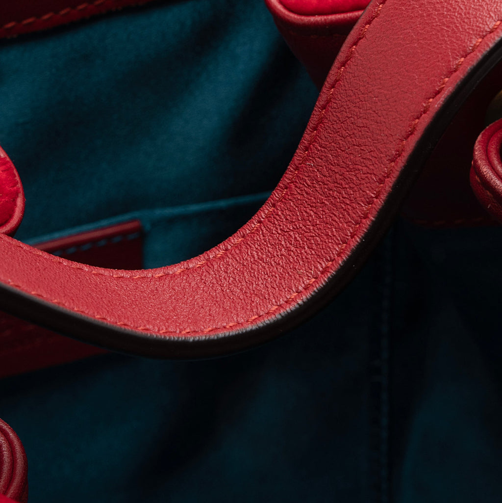 Gucci Matelasse Velvet GG Marmont Bucket Bag (SHF-22829)