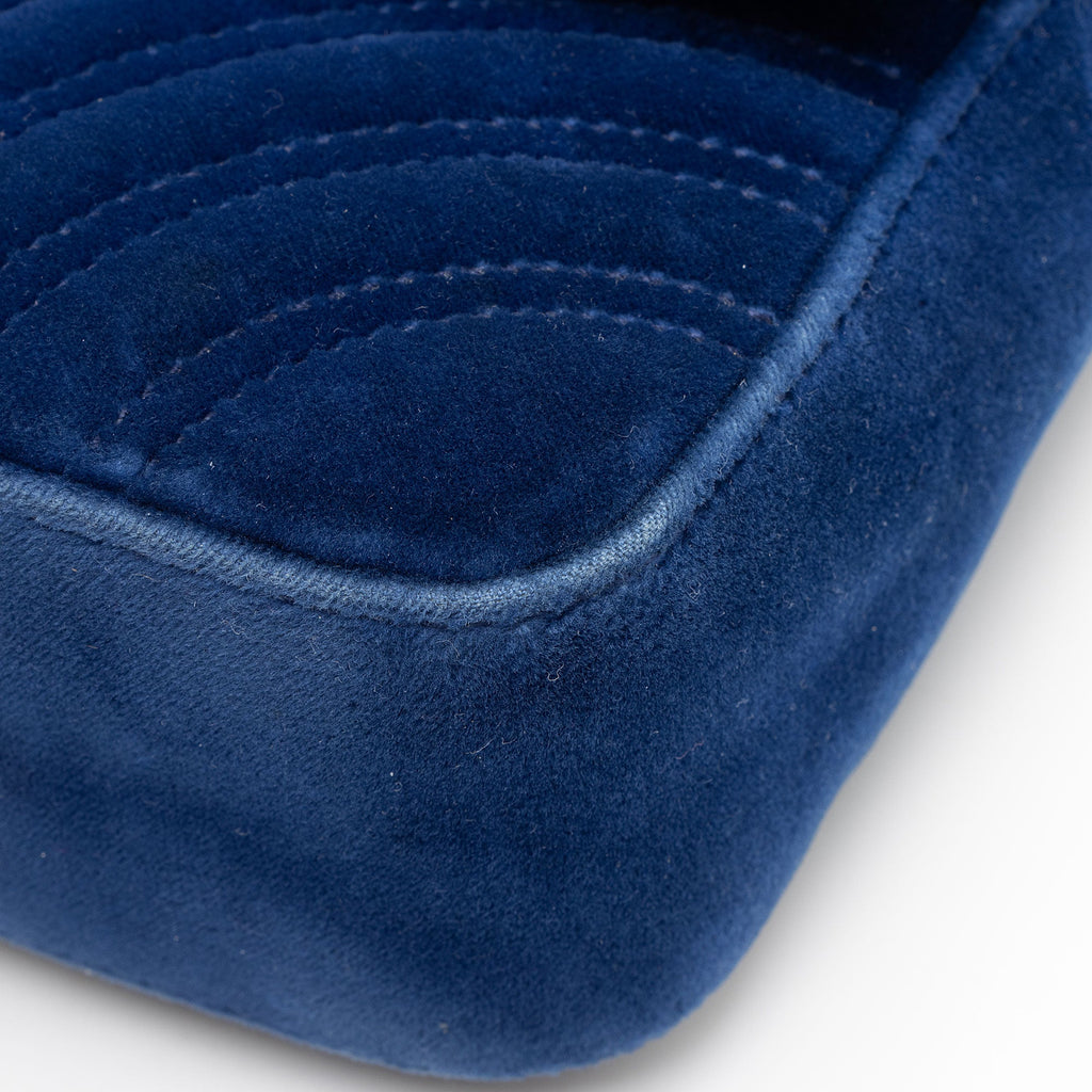 Gucci Matelasse Velvet GG Marmont Small Flap Bag