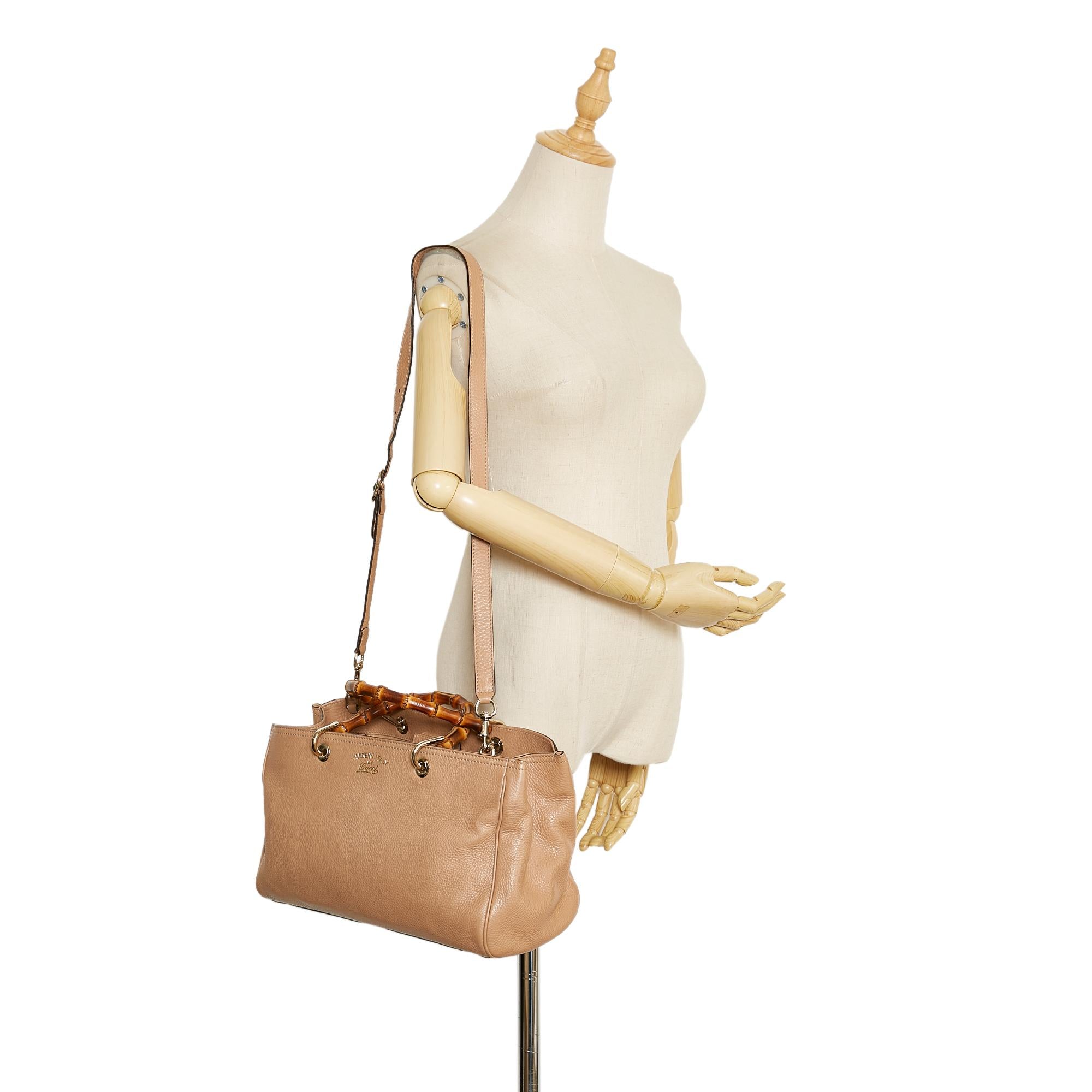 Gucci Medium Bamboo Shopper (SHG-cWa0pj)