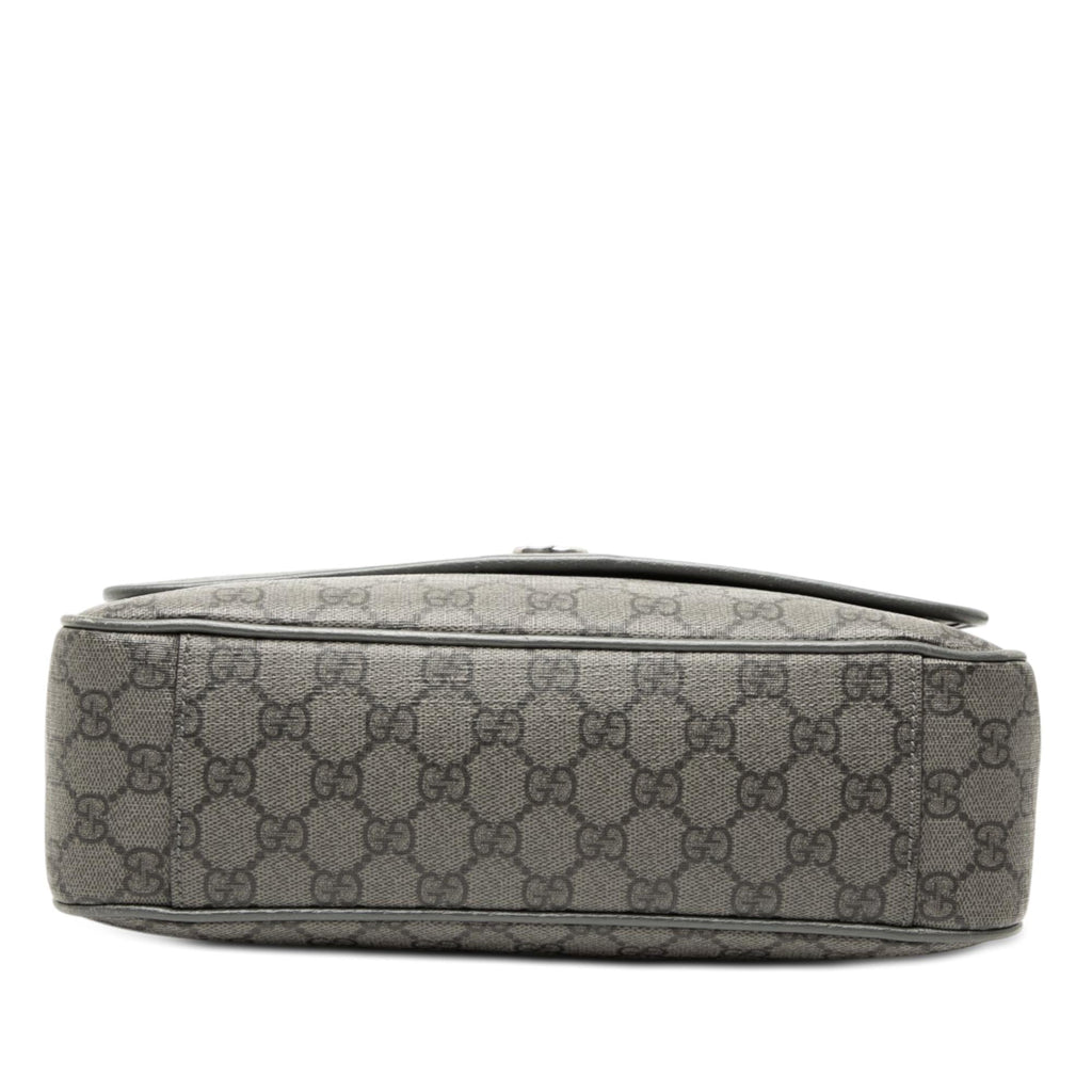 Gucci Medium GG Supreme Ophidia Messenger Bag