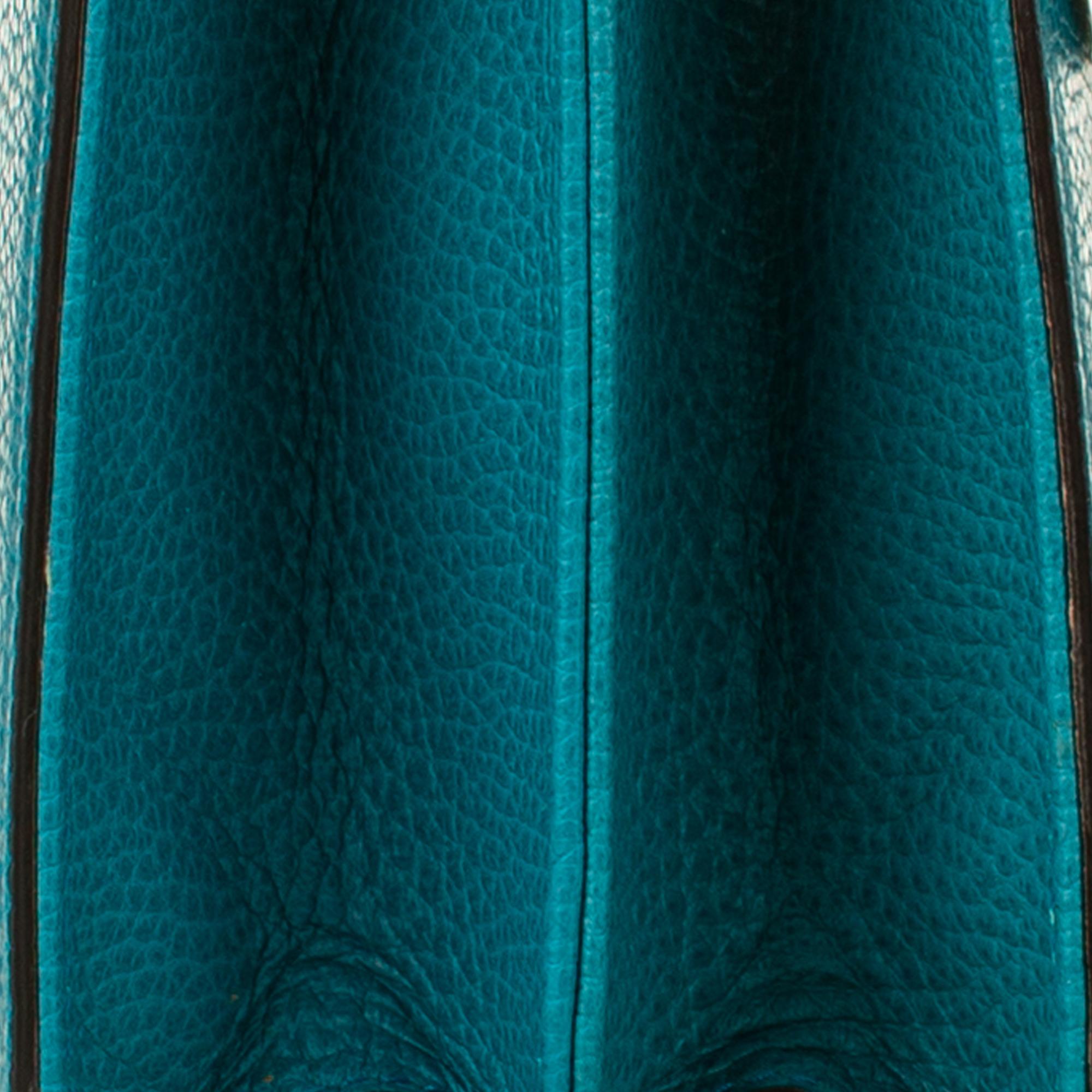 Gucci Medium Interlocking G Leather Crossbody Bag (SHG-32622)