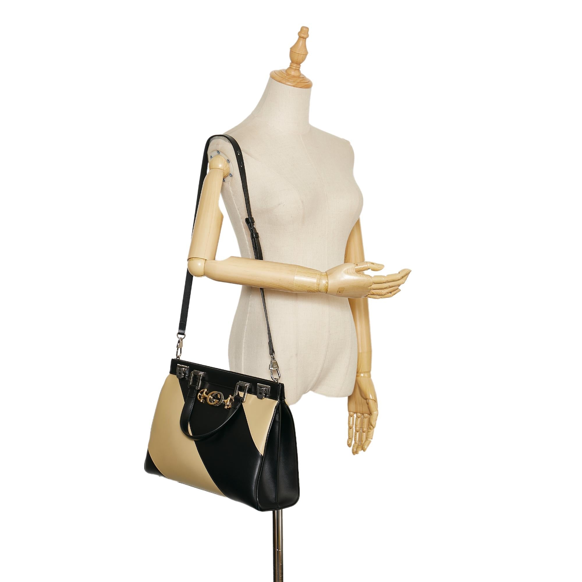 Gucci Medium Zumi Top Handle (SHG-36978)