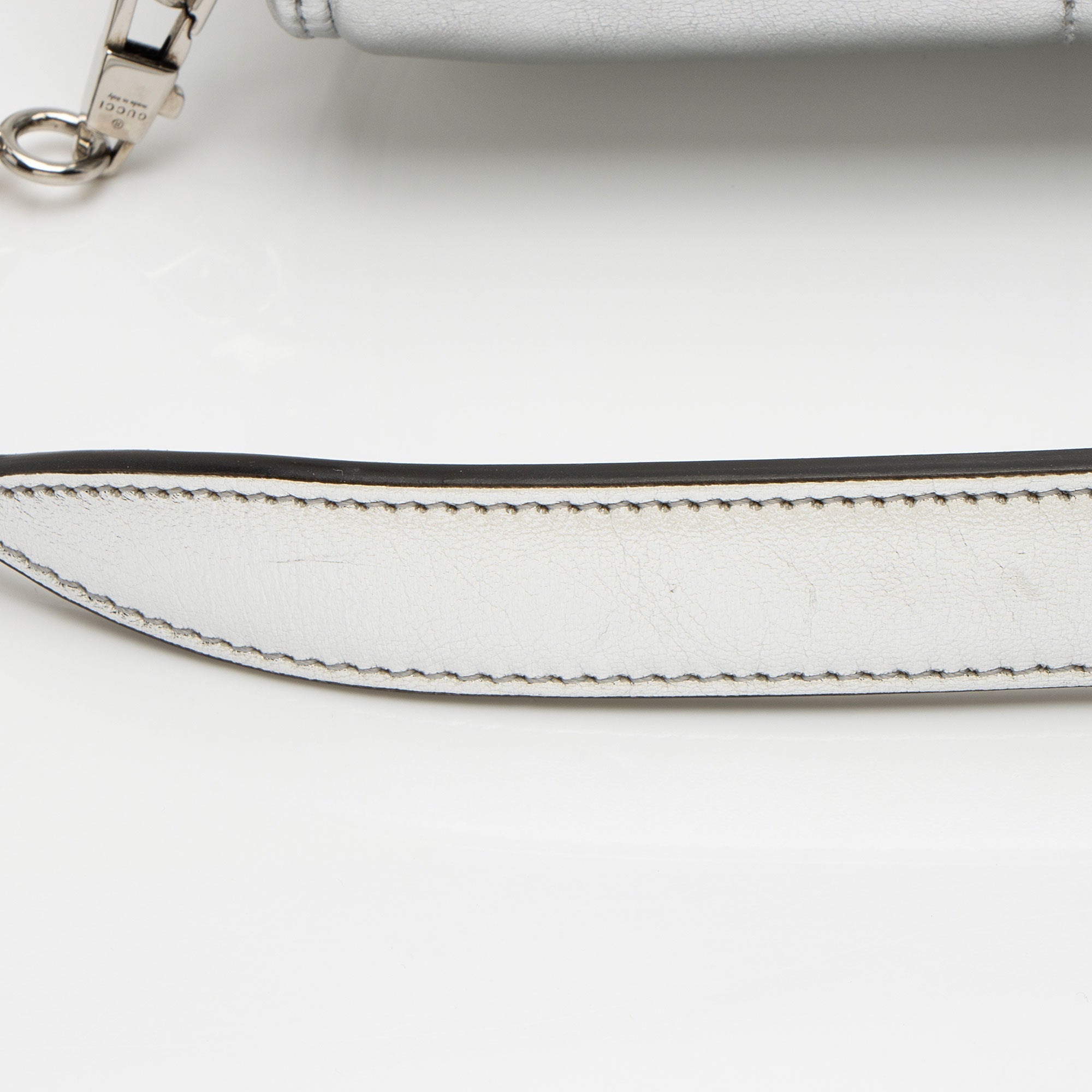 Gucci Metallic Calfskin Horsebit Chain Medium Shoulder Bag (SHF-dYk9f1)