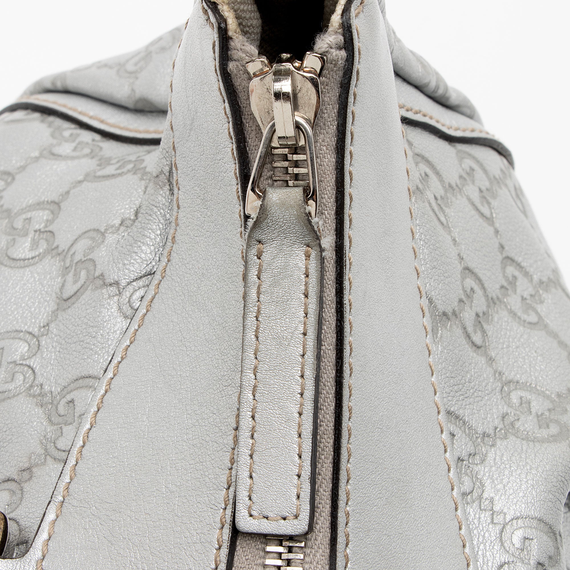 Gucci Metallic Guccissima Leather D Ring Small Hobo (SHF-KWHGdg)