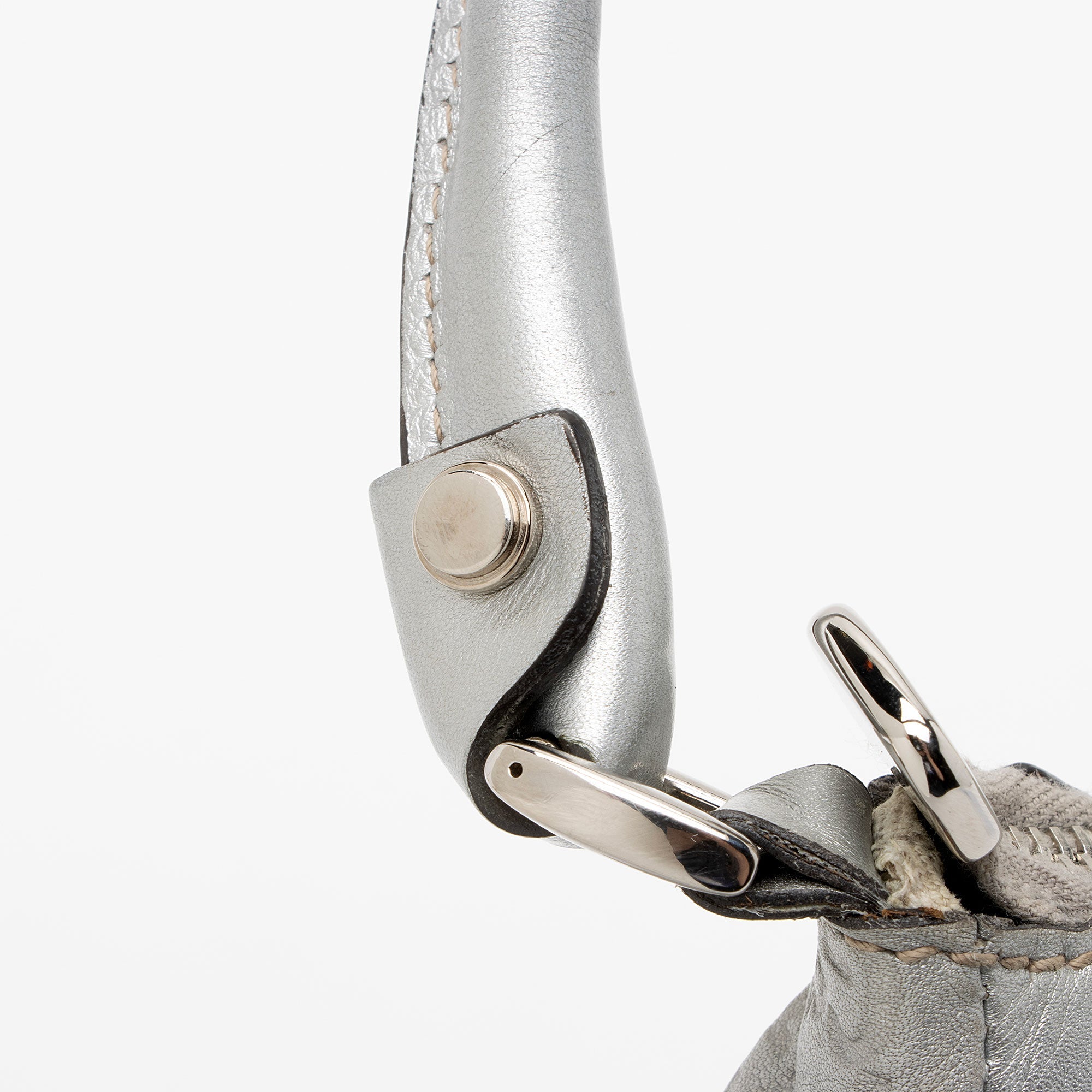Gucci Metallic Guccissima Leather D Ring Small Hobo (SHF-KWHGdg)
