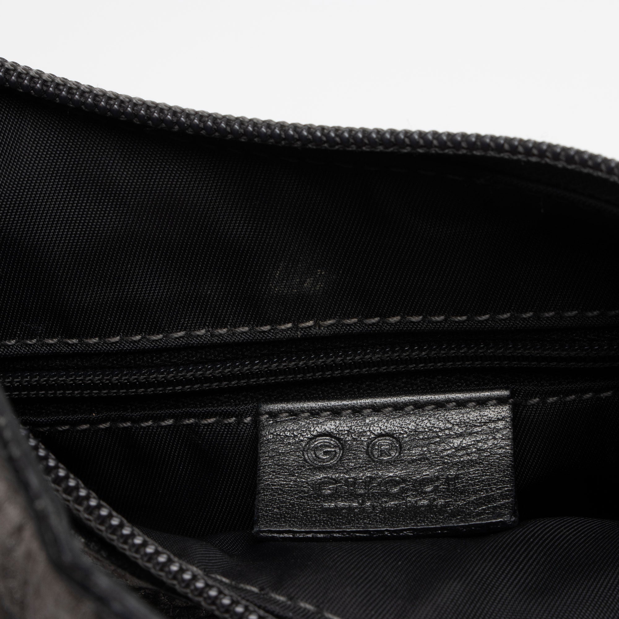 Gucci Metallic Guccissima Leather Small Hobo (SHF-WaBJWh)