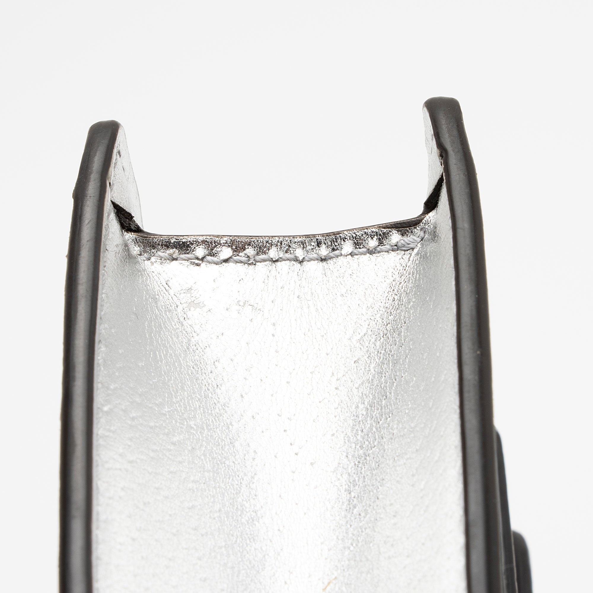 Gucci Metallic Leather Dionysus Super Mini Bag (SHF-PQUwUw)