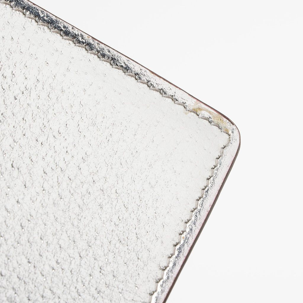 Gucci Metallic Leather Dionysus Super Mini Bag (SHF-PQUwUw)