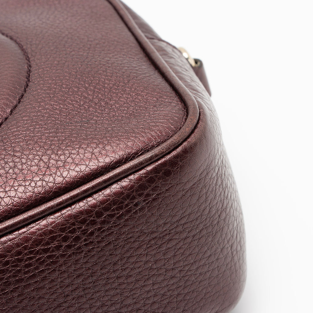 Gucci Metallic Leather Soho Disco Bag (SHF-ABYRP2)