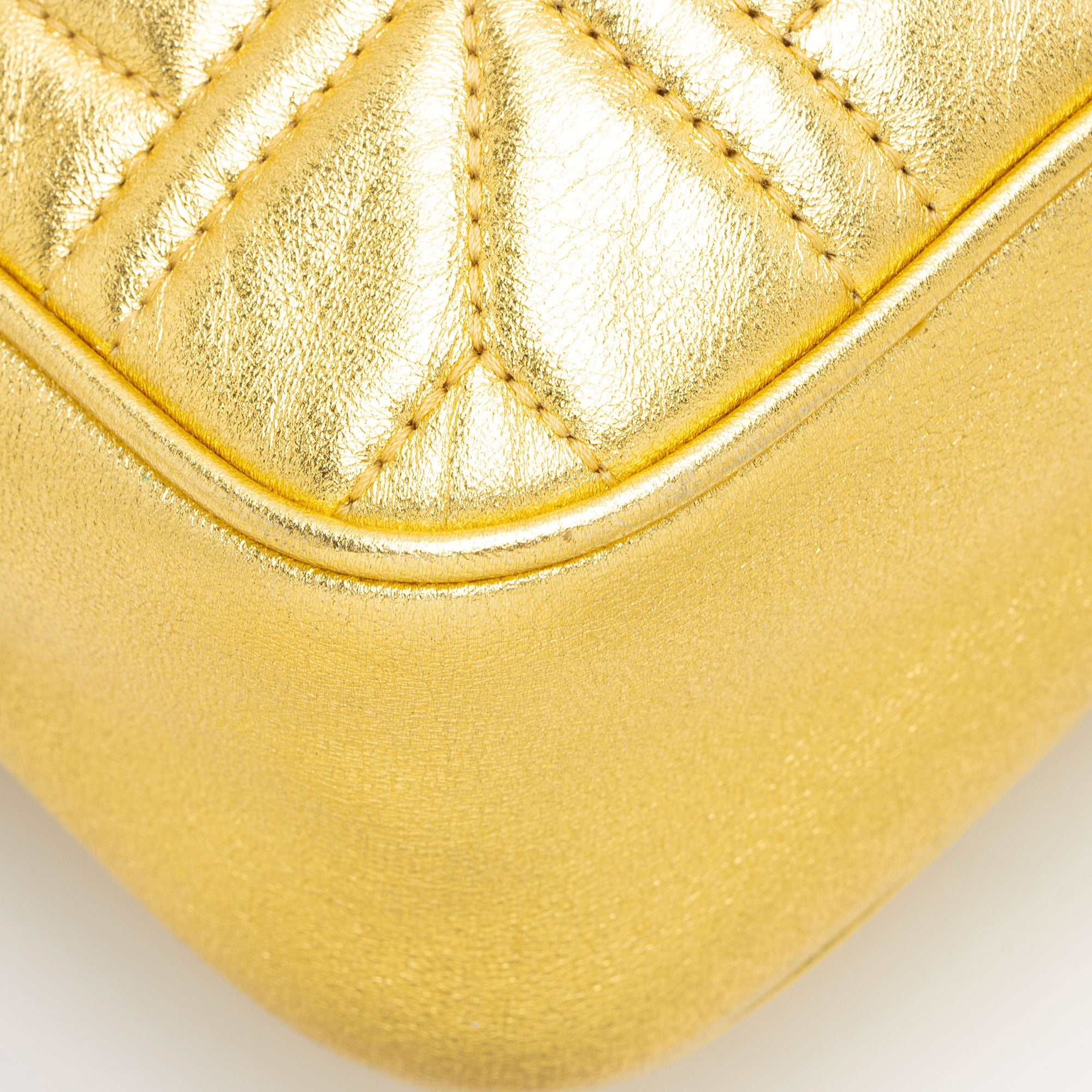 Gucci Metallic Matelasse Leather Pearl GG Marmont Small Camera Bag