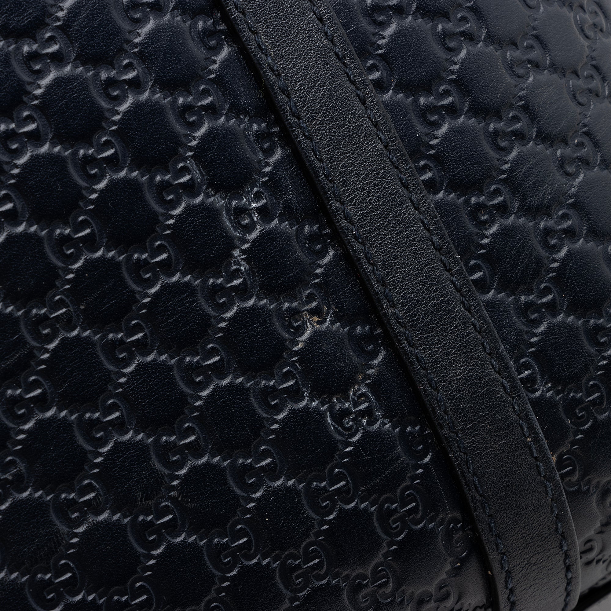 Gucci Microguccissima Leather Dome Medium Satchel (SHF-22740)