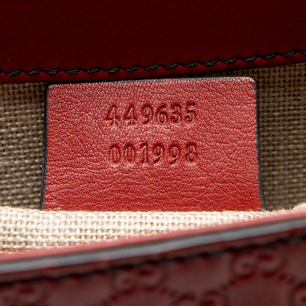 Gucci Microguccissima Leather Emily Medium Shoulder Bag