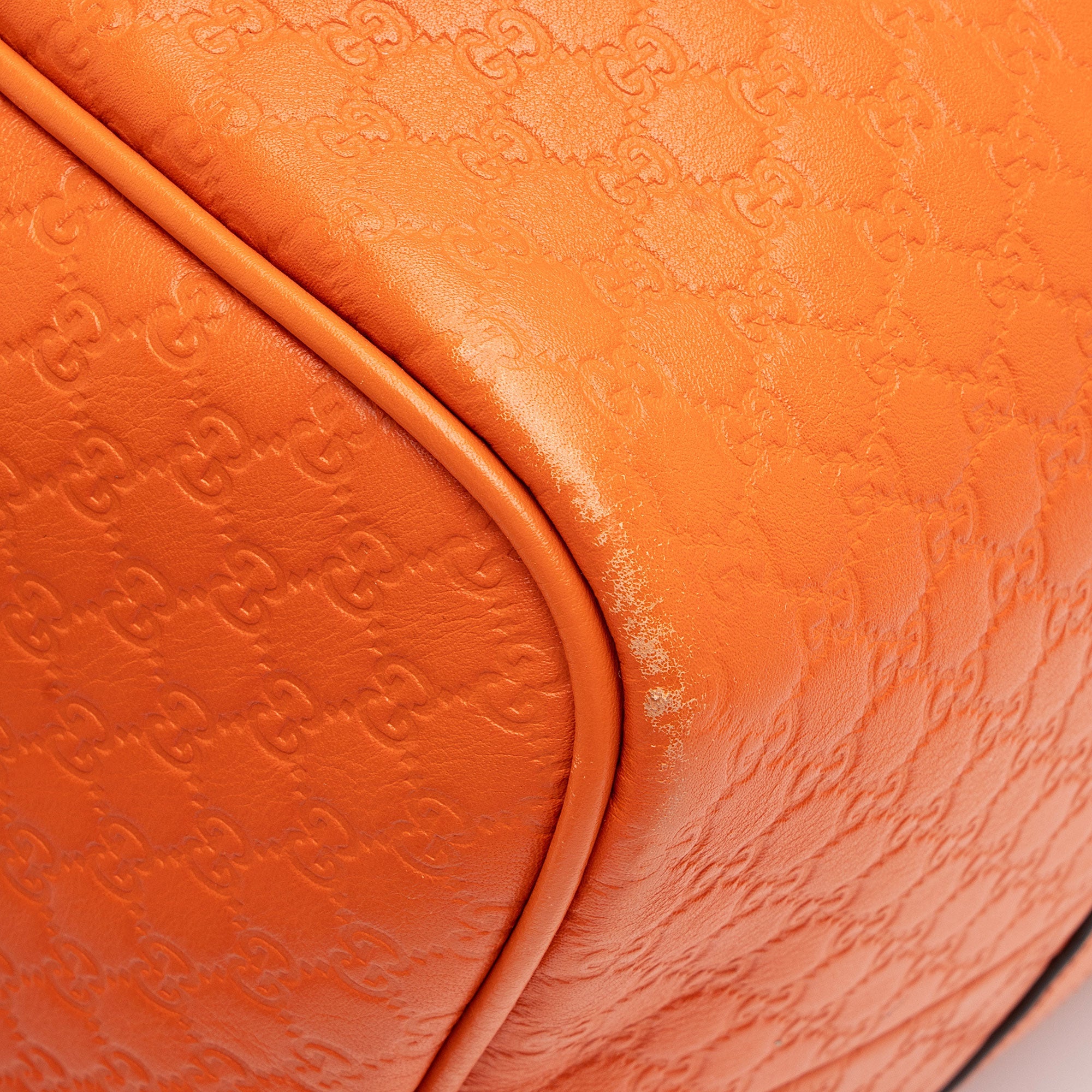 Gucci Microguccissima Leather Medium Boston Bag (SHF-GMQyjn)