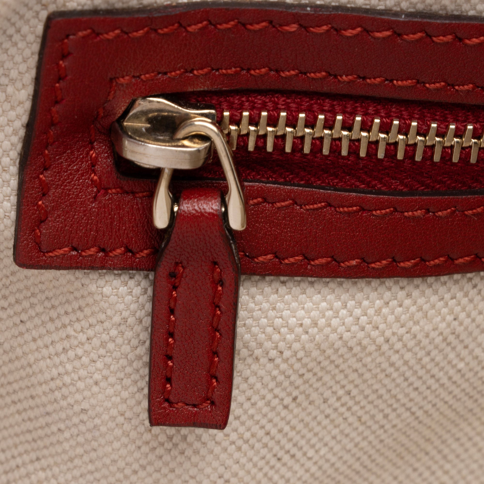 Gucci Microguccissima Patent Leather Nice Satchel (SHF-swAQdK)