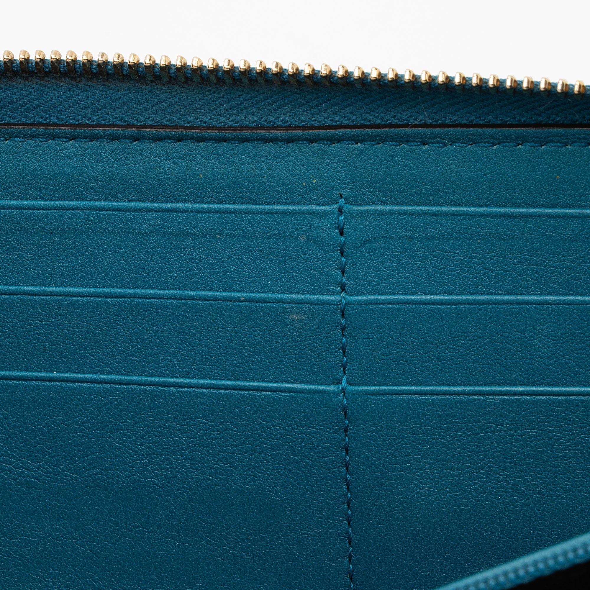 Gucci Patent Microguccissima Leather Nice Zip Around Wallet (SHF-as5XBr)