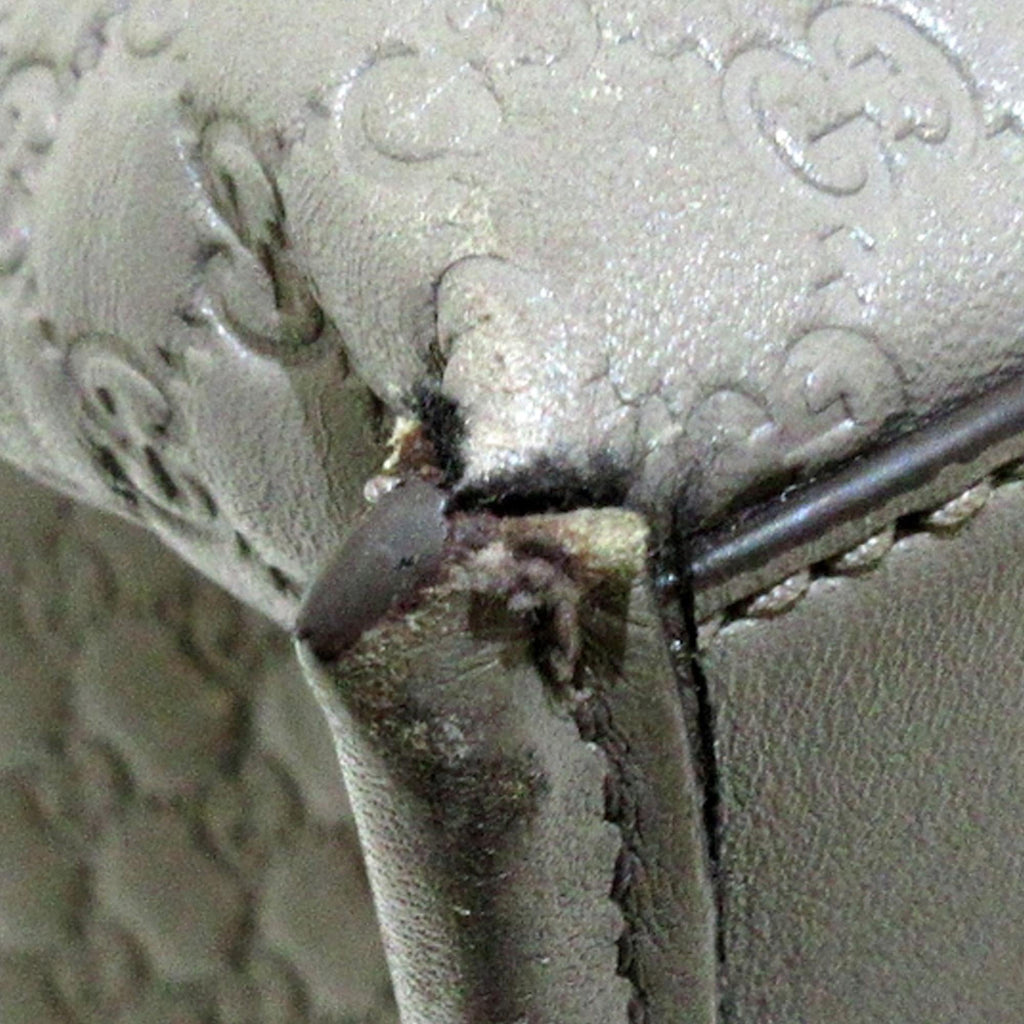 Gucci Microguccissima Satchel (SHG-37618)