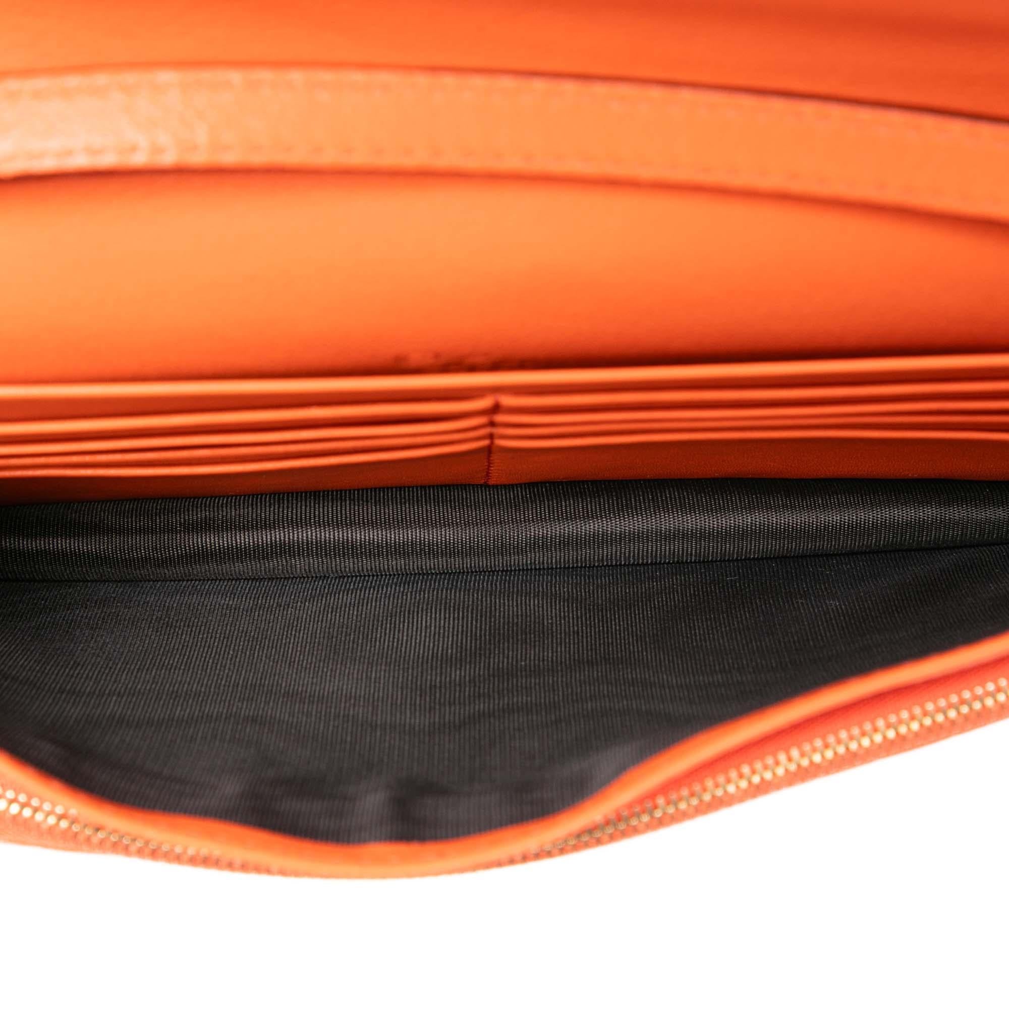 Gucci Microguccissima Wallet on Strap