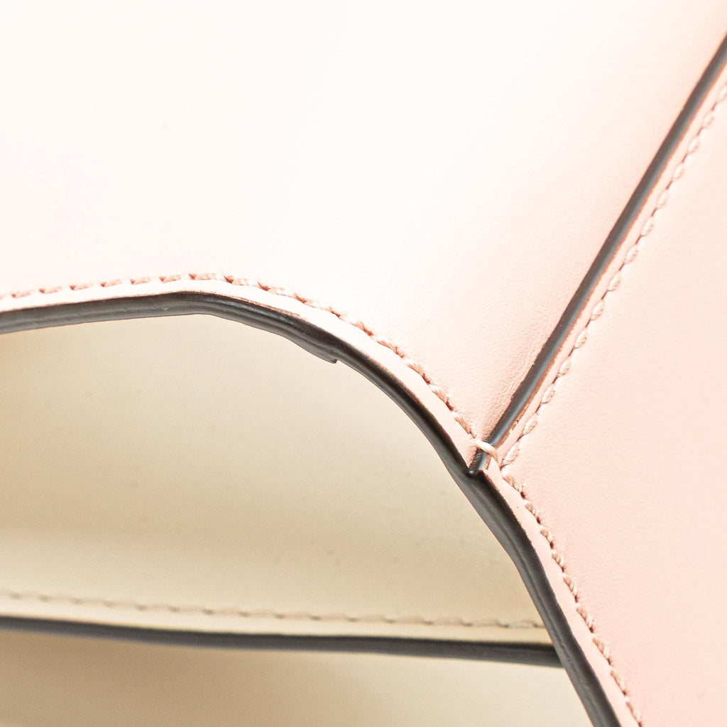Gucci Mini Leather Bamboo Nymphaea