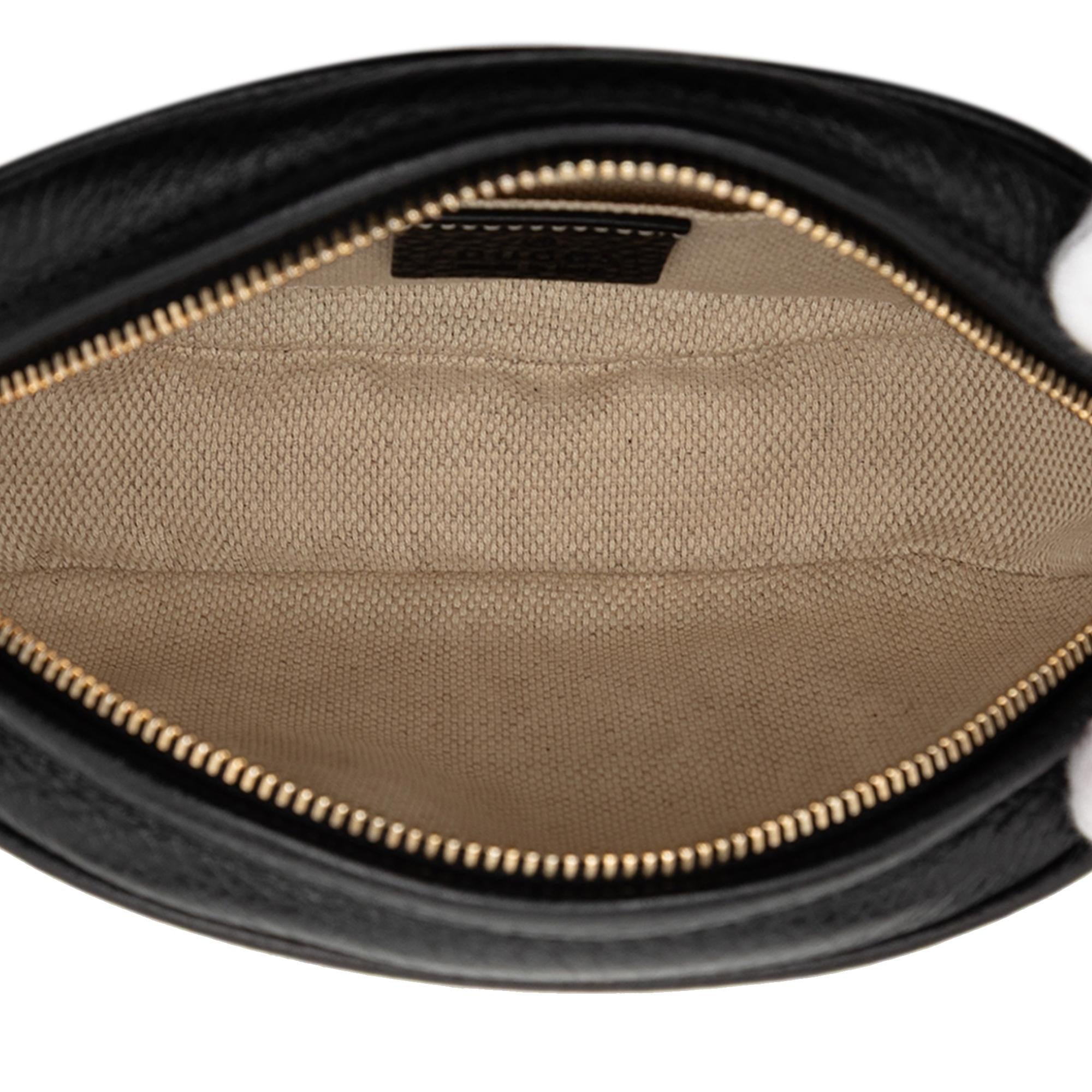 Gucci Mini Pebbled Calfskin Soho Chain Crossbody
