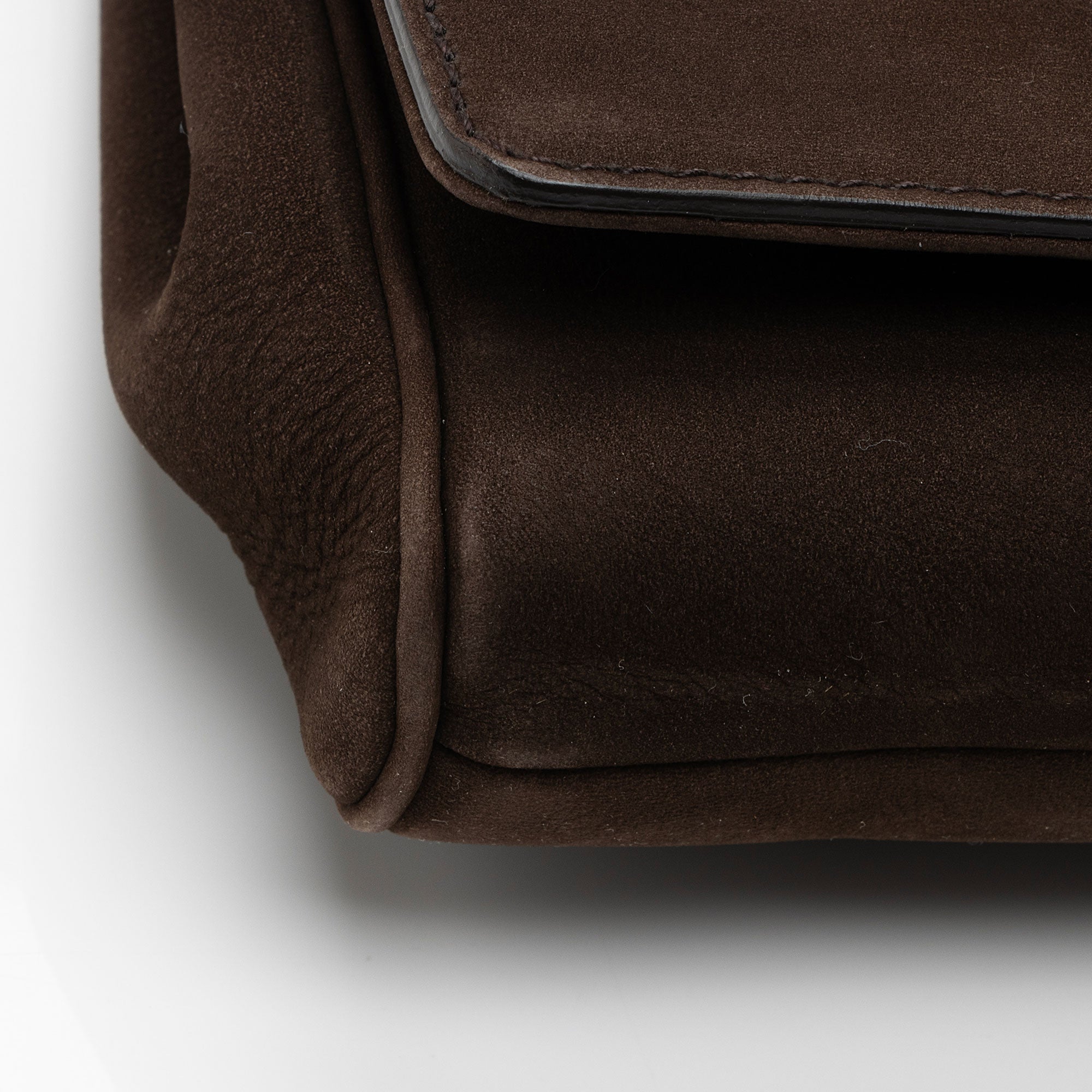 Gucci Nubuck Leather Ribot Clutch (SHF-ge9pTT)
