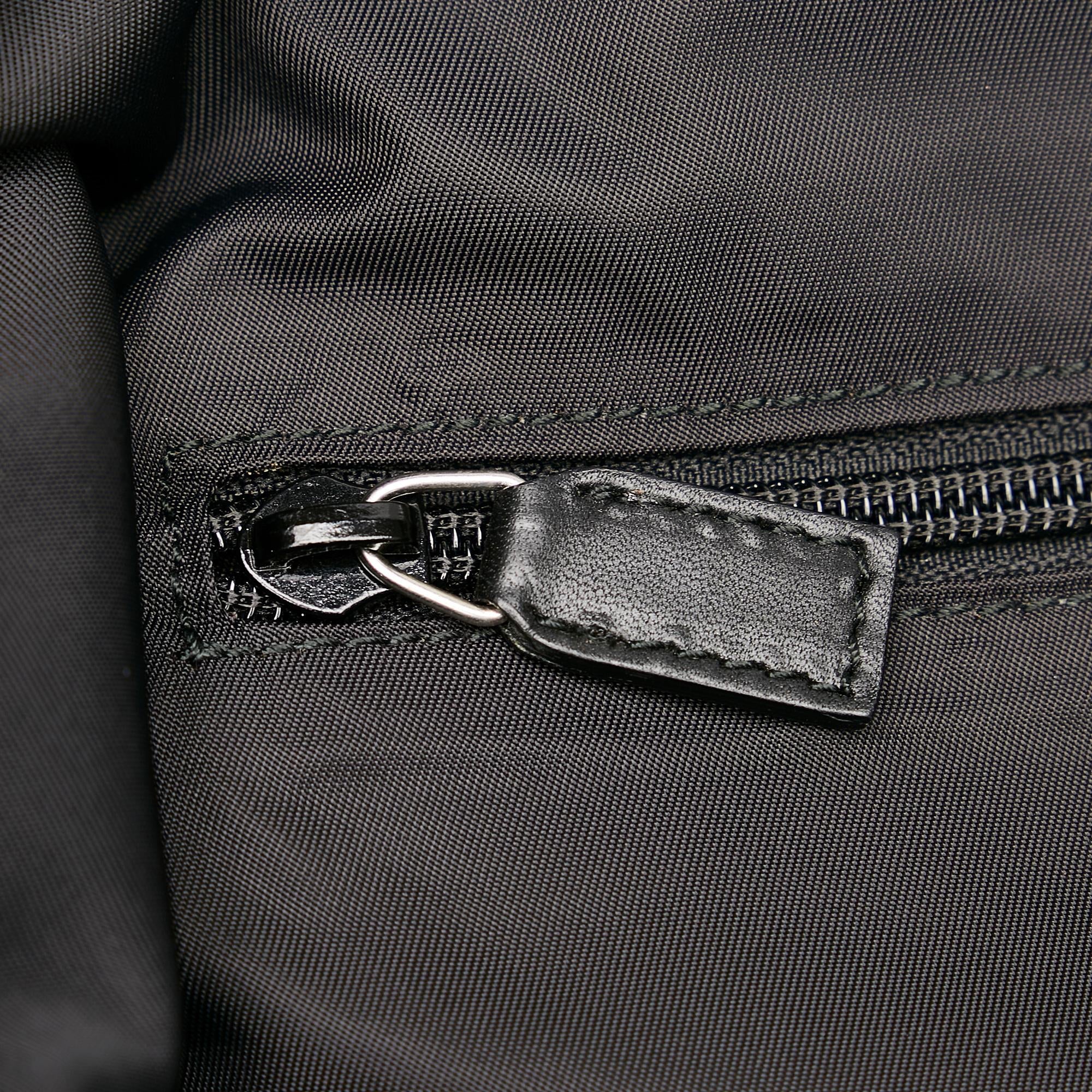 Gucci Nylon Business Bag (SHG-37324)
