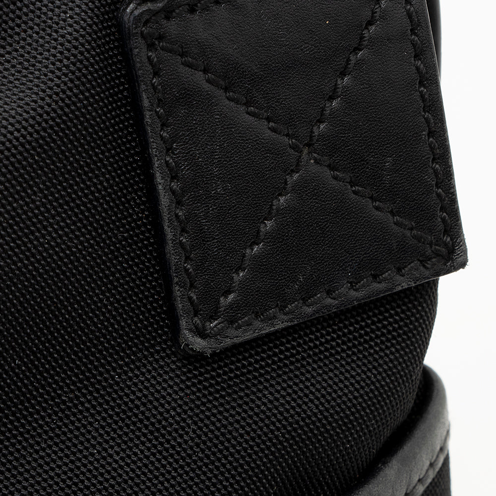 Gucci Nylon Messenger Bag (SHF-19463)