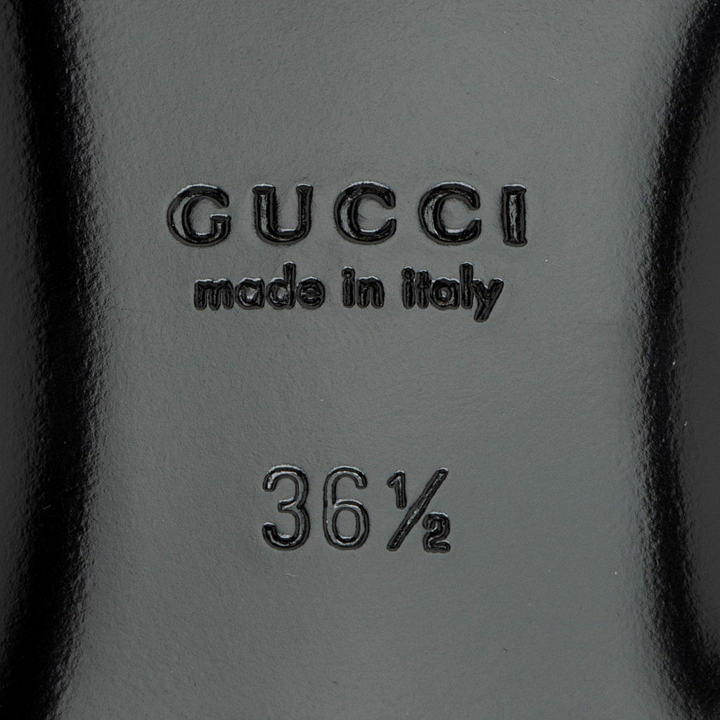 Gucci Patent Leather Signoria Thong Sandals - Size 6.5 / 36.5