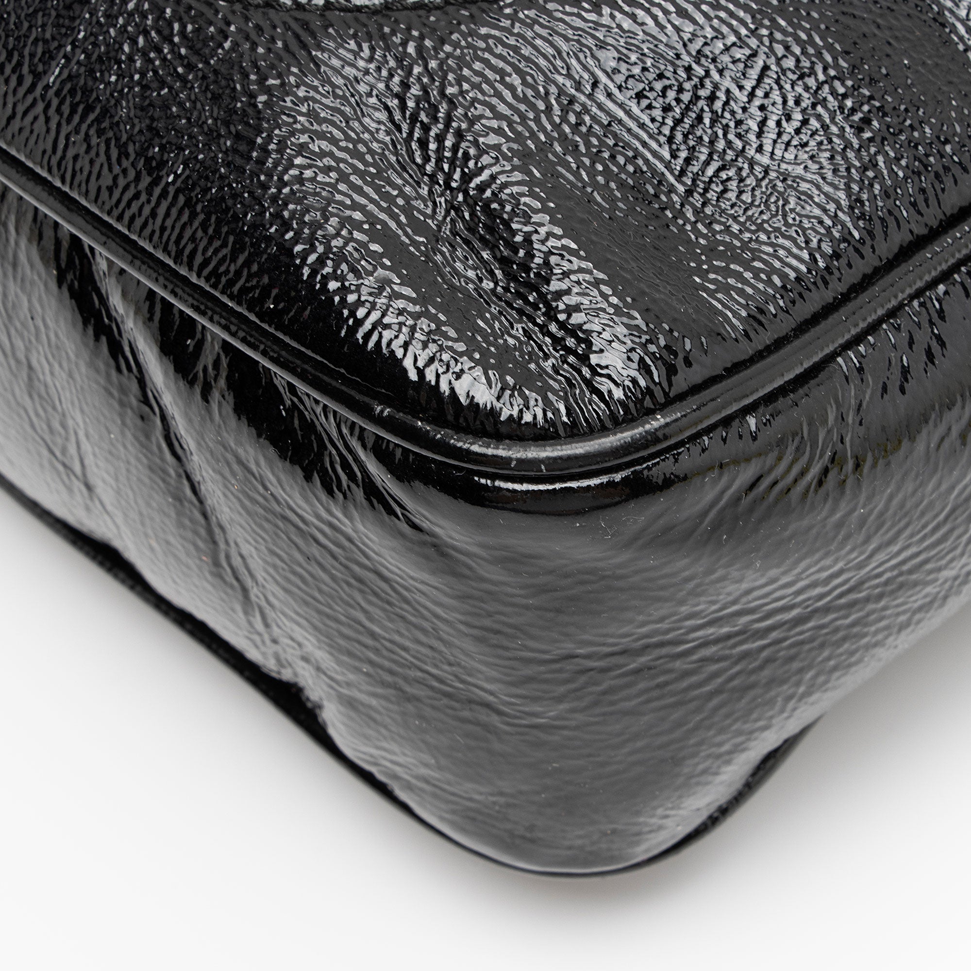 Gucci Patent Leather Soho Disco Bag (SHF-jaEn3g)