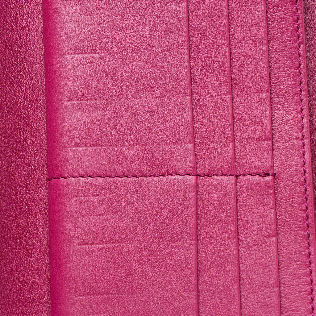 Gucci Patent Leather Soho Travel Zip Around Wallet