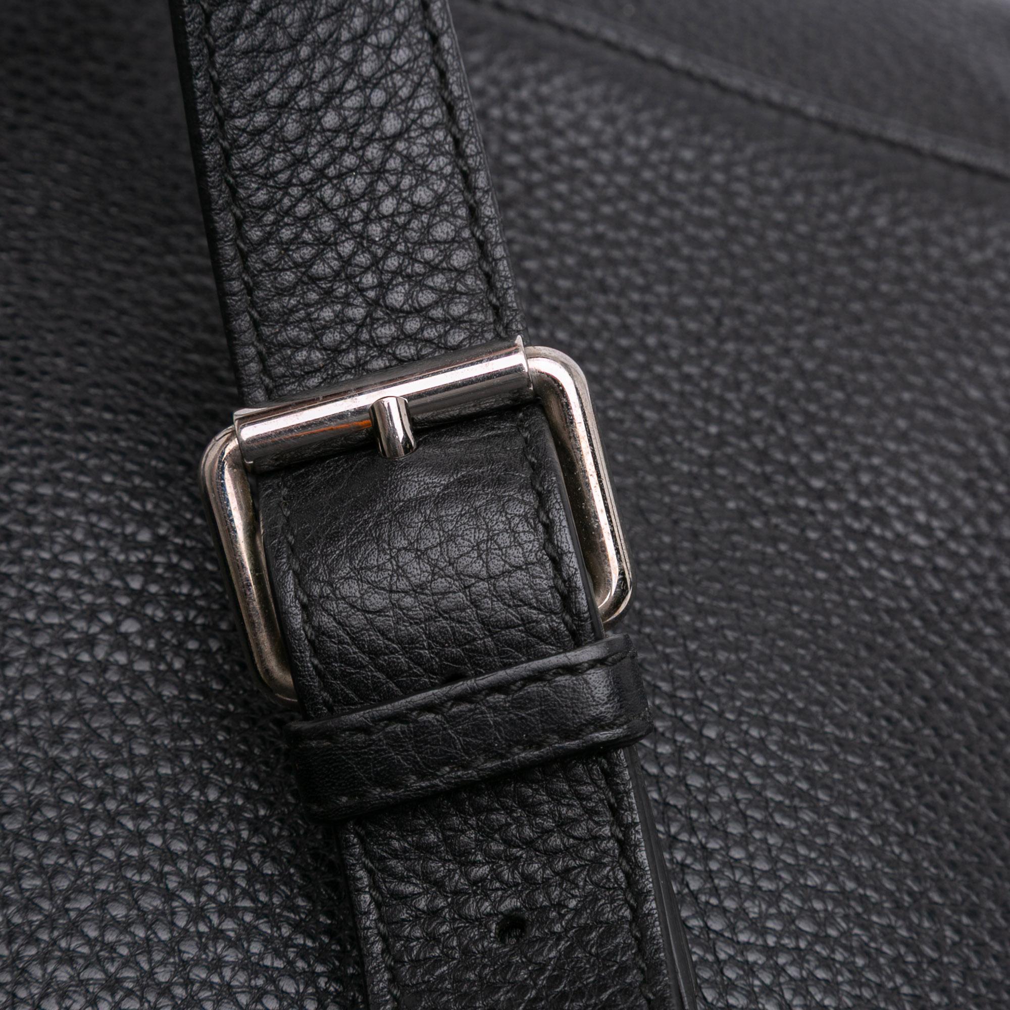 Gucci Pebbled Calfskin Soho Messenger Bag