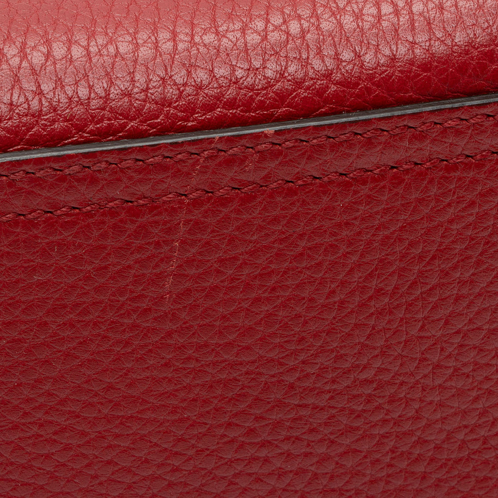 Gucci Pebbled Leather GG Marmont Mini Top Handle (SHF-CZXc44)