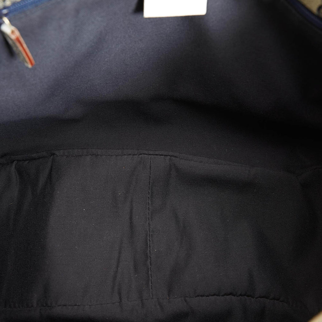 Gucci Pelham Leather Shoulder Bag (SHG-32455)