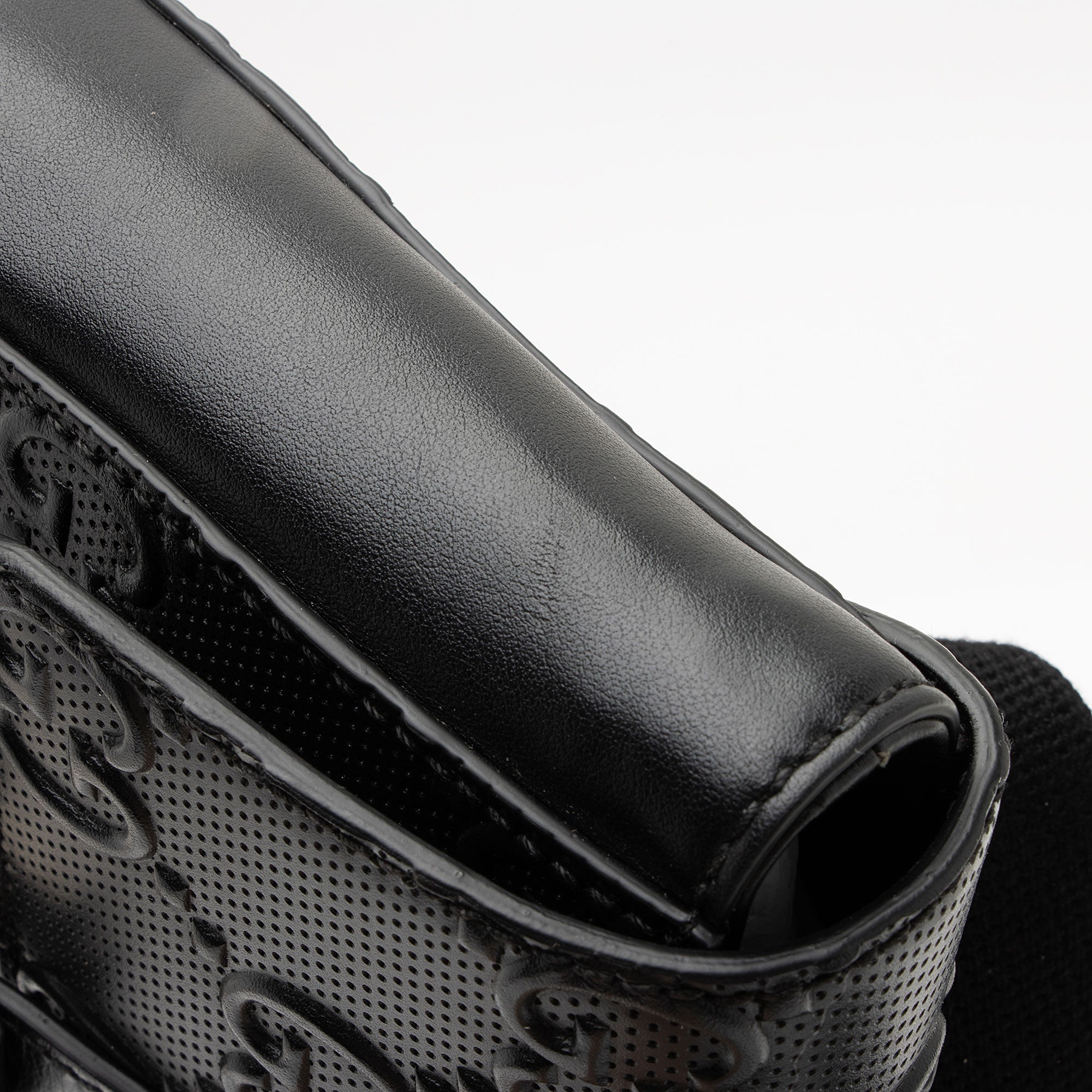 Gucci Perforated GG Embossed Double Belt Bag (SHF-rNzGhH)