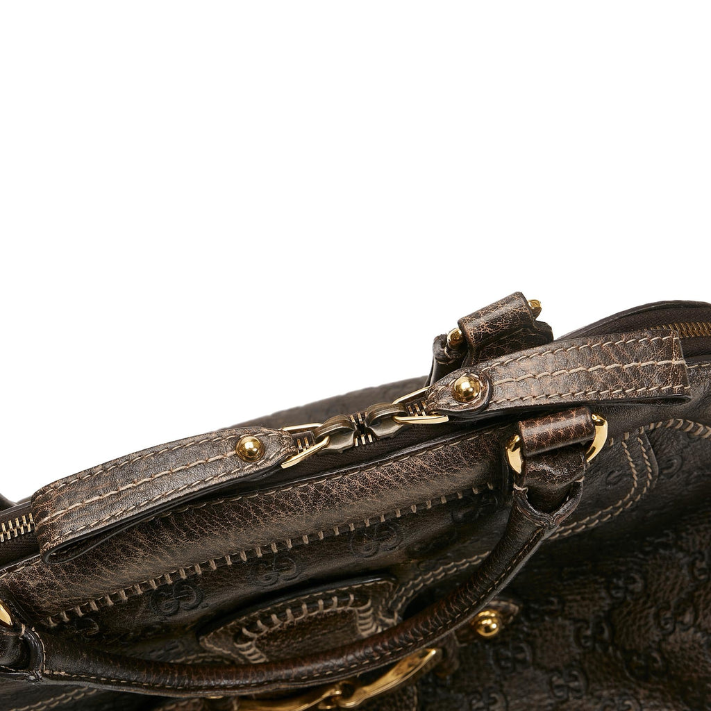 Gucci Signature Pelham Handbag (SHG-35372)