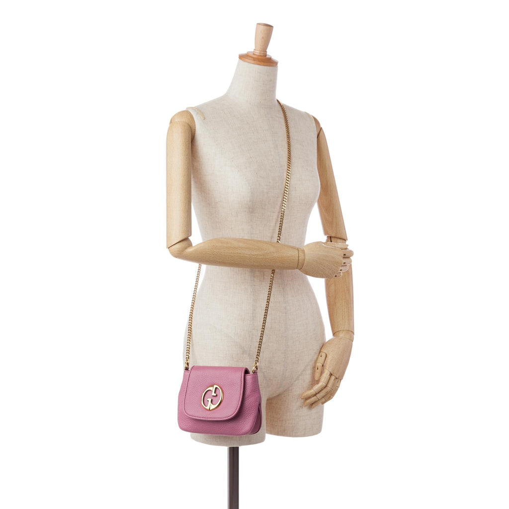 Gucci Small 1973 Leather Chain Crossbody bag (SHG-36049)