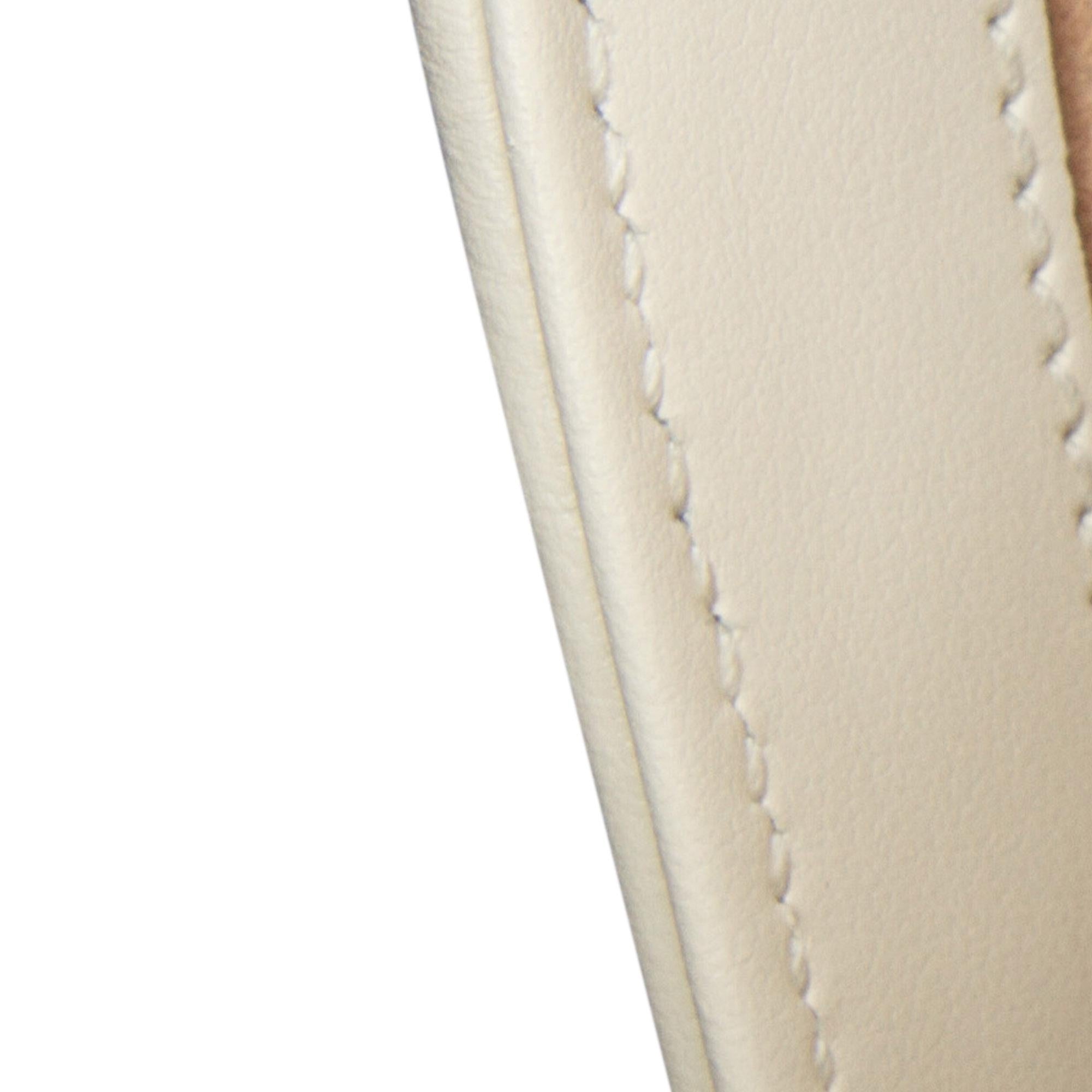 Gucci Small GG Marmont Aria Matelasse Crossbody Bag (SHG-LHf70H)