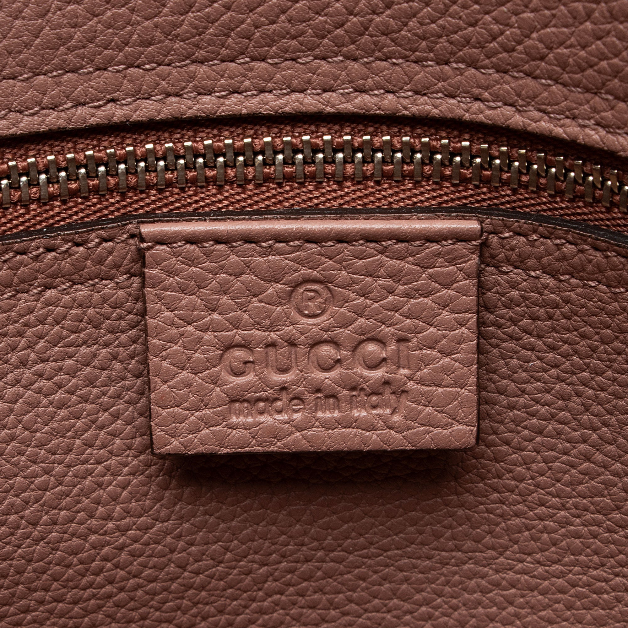Gucci Soft Pebbled Leather Jackie Small Tote