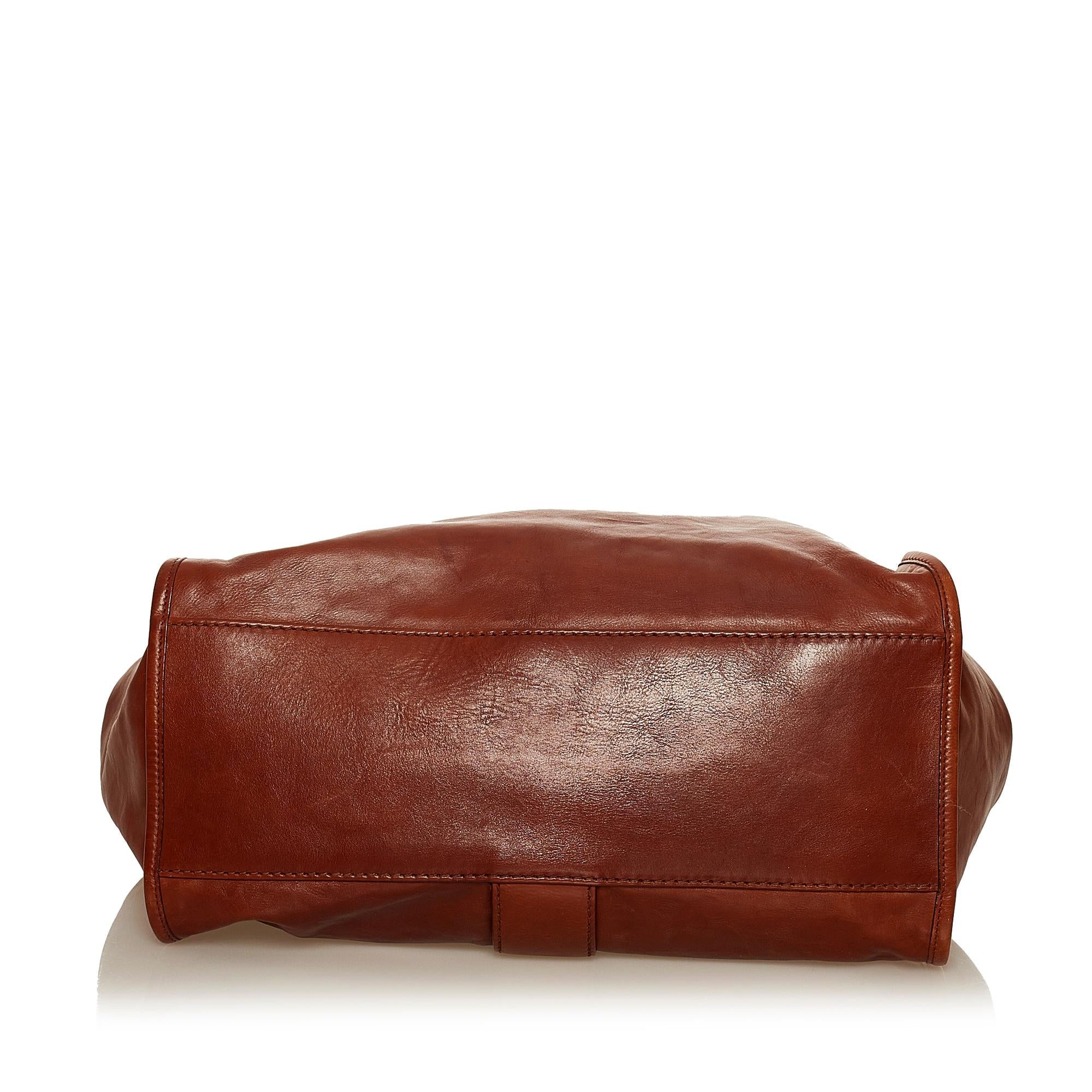 Gucci Stirrup Leather Shoulder Bag (SHG-29528)