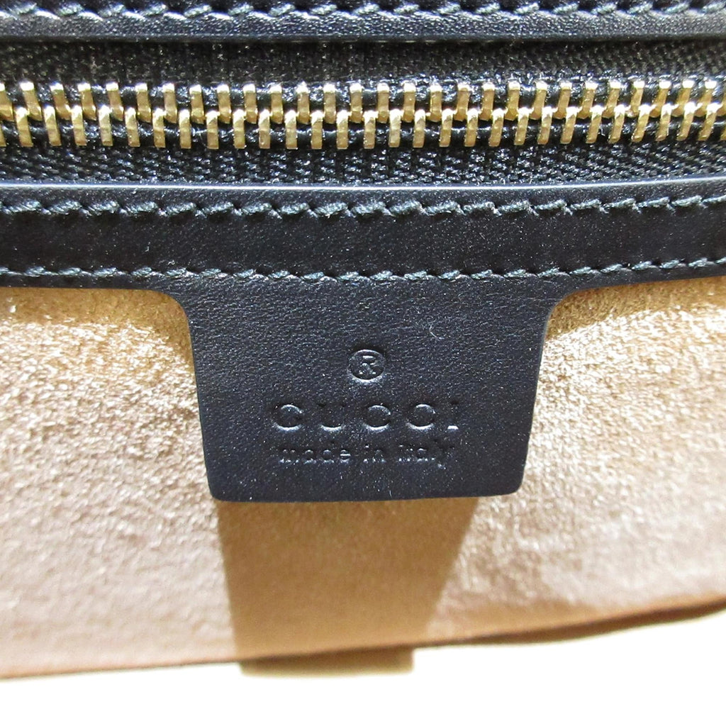 Gucci Sylvie Shoulder Bag (SHG-exQkPs)
