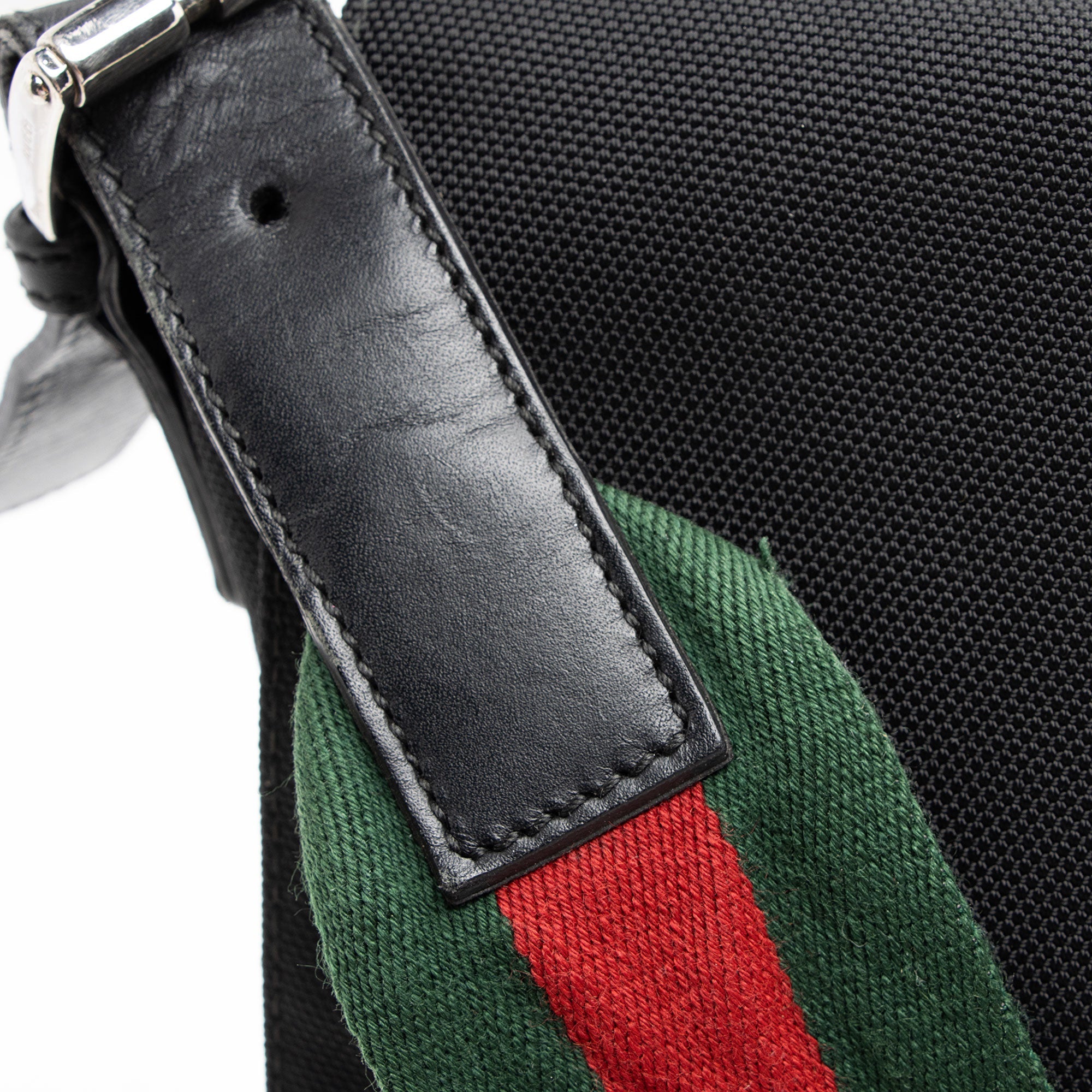 Gucci Techno Canvas Web Strap Flap Messenger (SHF-fSJ95Q)