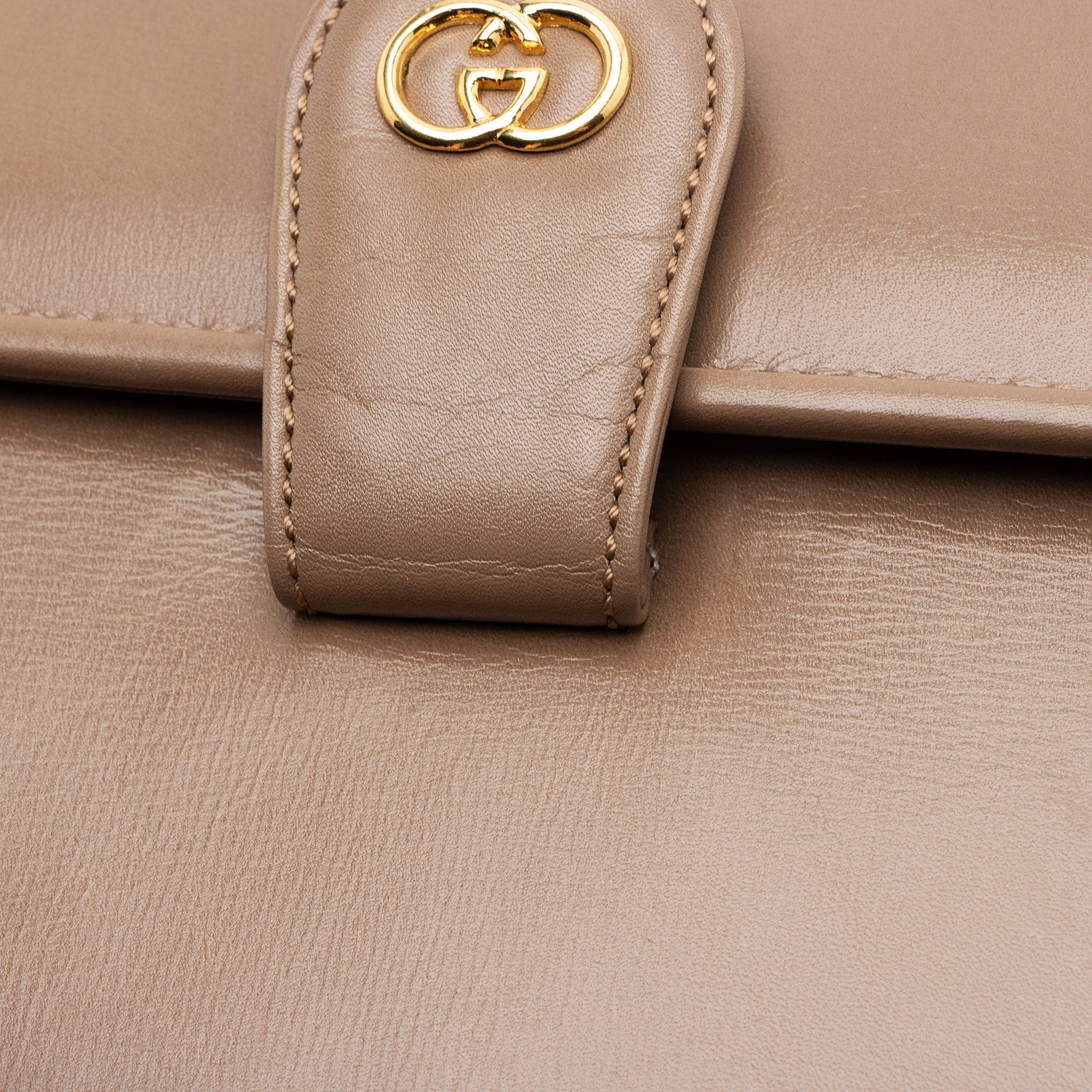Gucci Vintage Leather Interlocking G Flap Crossbody