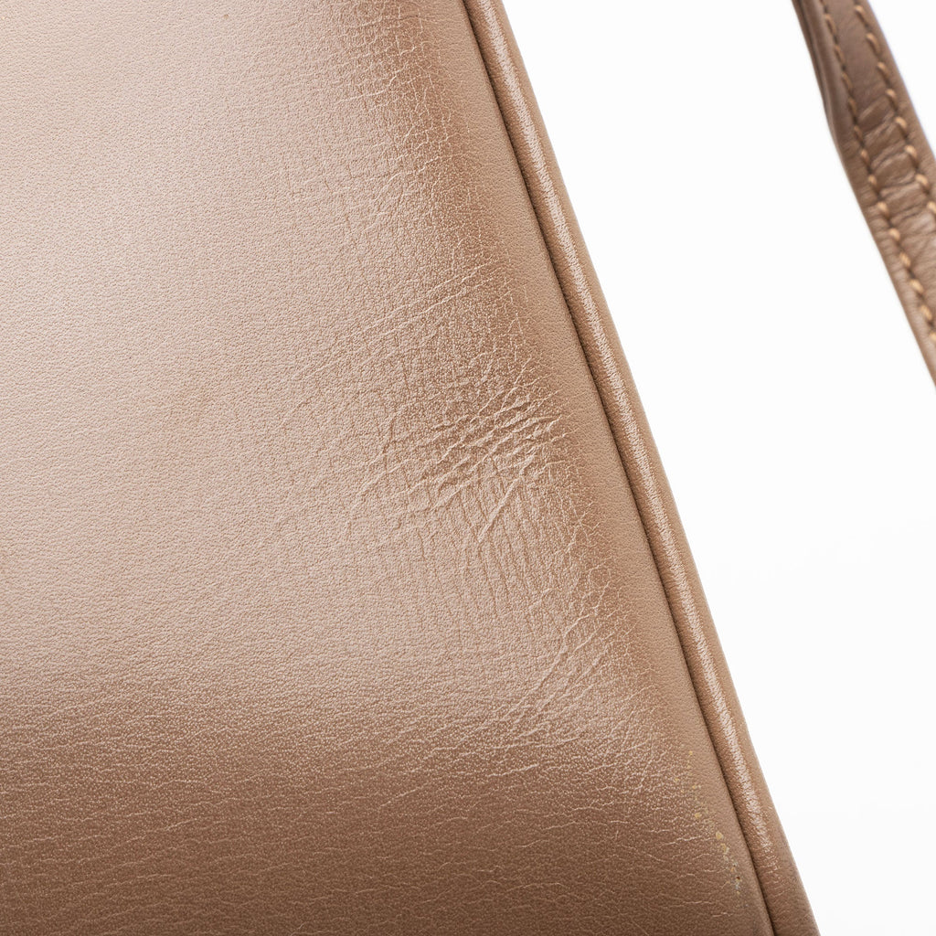 Gucci Vintage Leather Interlocking G Flap Crossbody