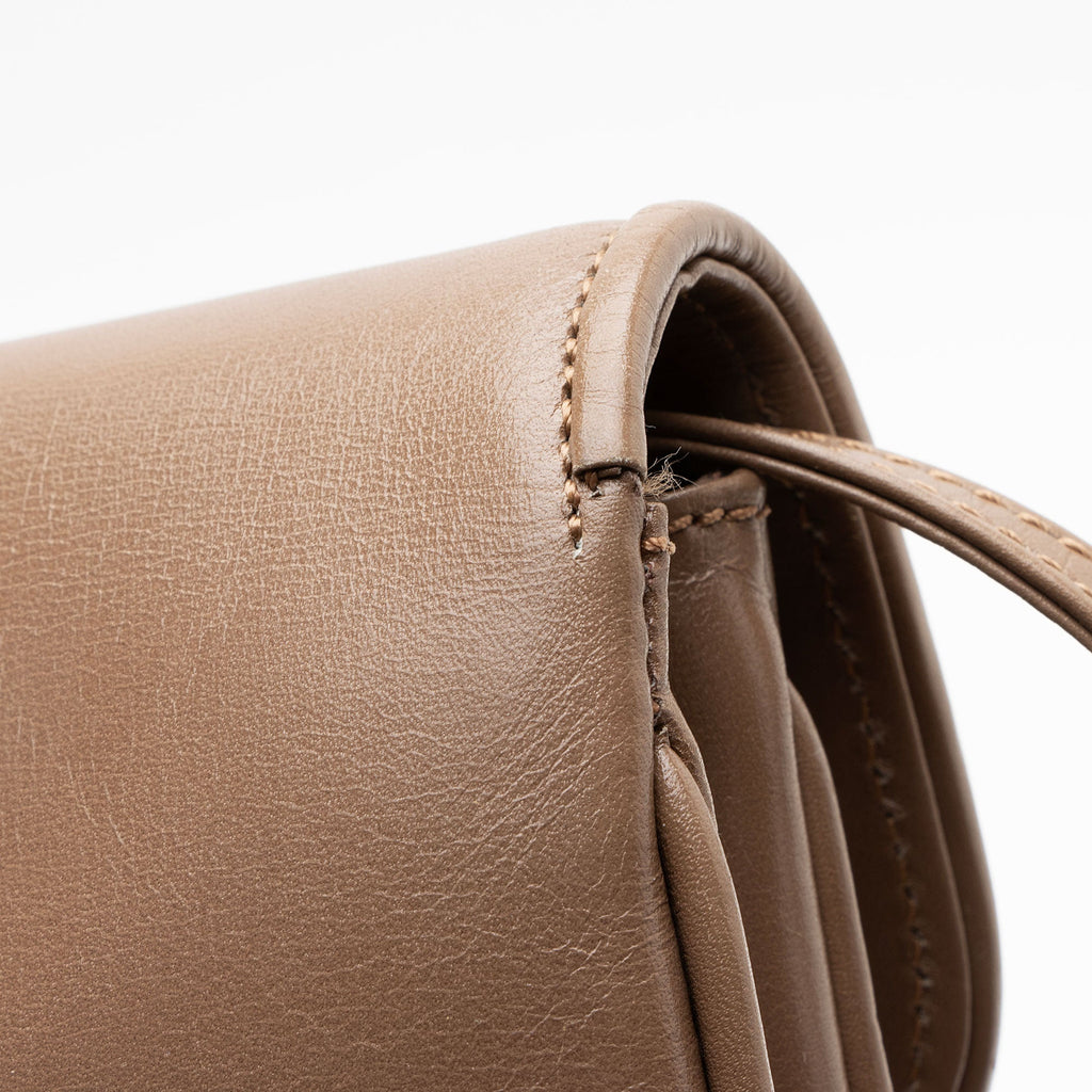 Gucci Vintage Leather Interlocking G Flap Crossbody