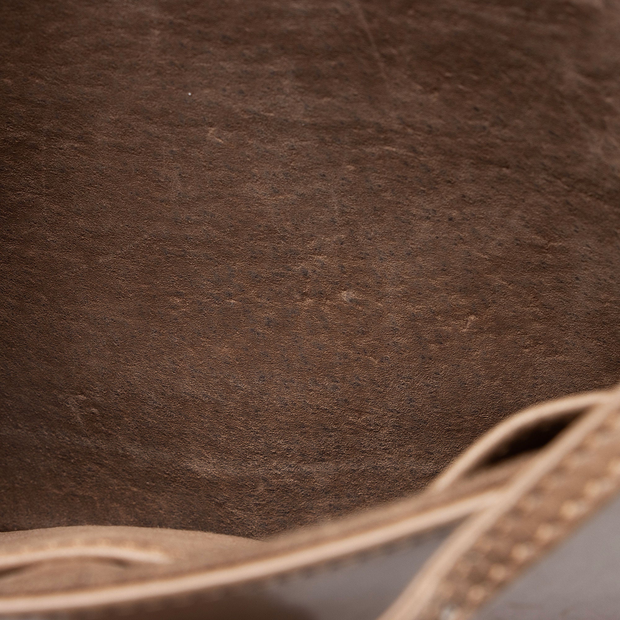 Gucci Vintage Leather Interlocking G Flap Crossbody